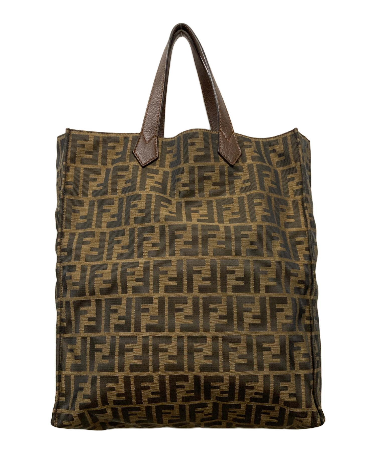 正規品 未使用 フェンディ ズッカ トート バッグ ポーチ付 【13038】 中古・古着通販】FENDI (フェンディ) ズッカ柄トートバッグ ブラウン
