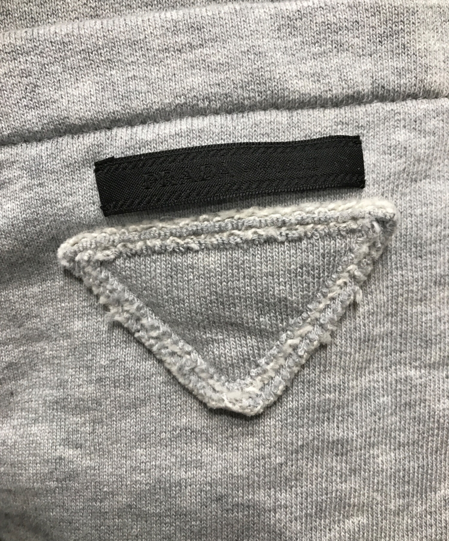 中古・古着通販】PRADA (プラダ) トライアングルロゴスウェット グレー