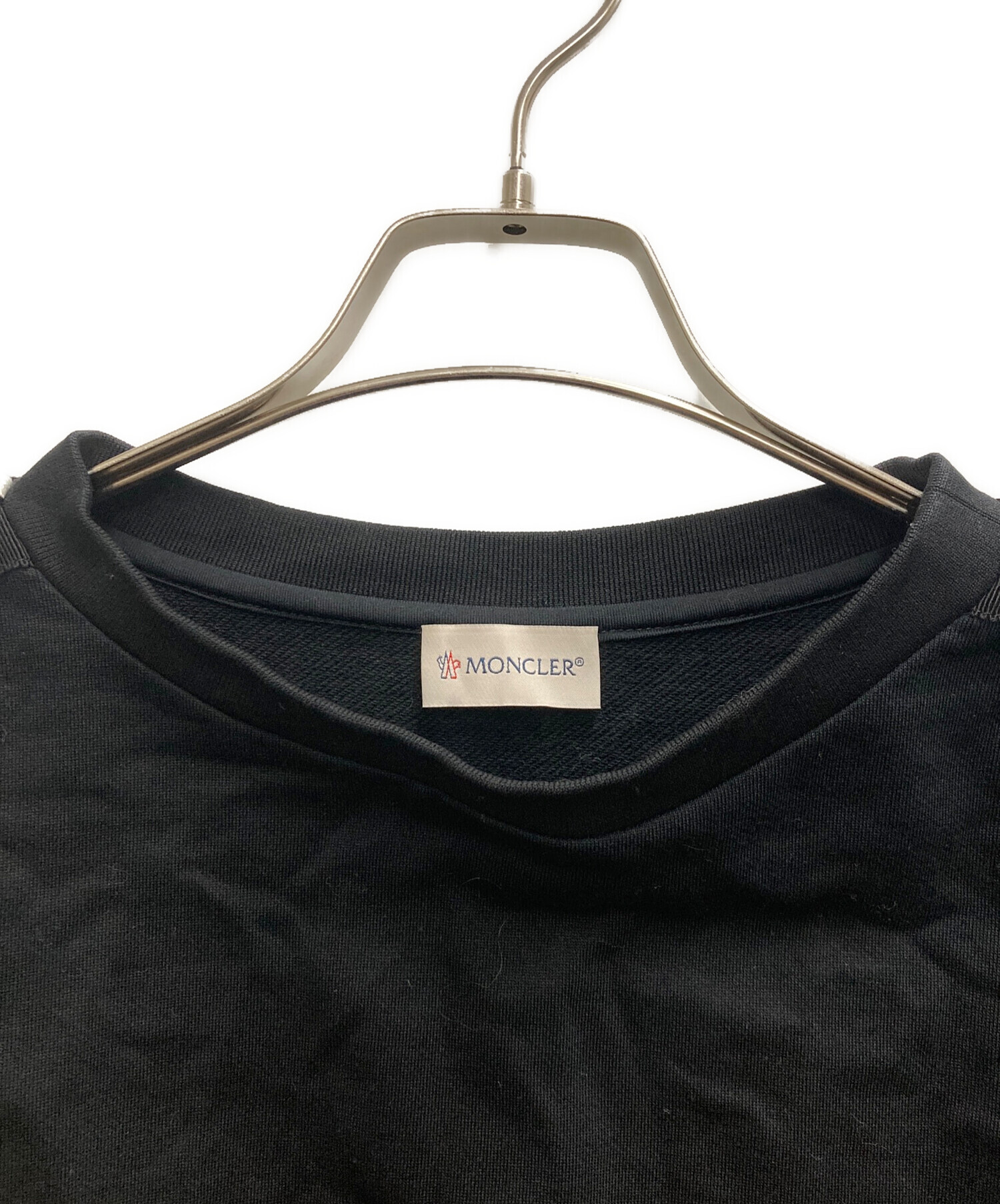 中古・古着通販】MONCLER (モンクレール) MAGLIA GIROCOLLO 袖ライン