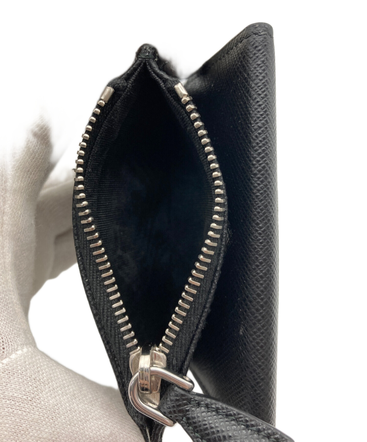 中古・古着通販】PRADA (プラダ) サフィアーノトライアングル