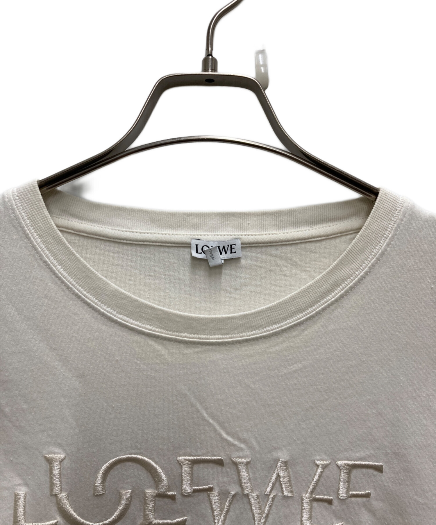 LOEWE ロエベ　アナグラム　刺繍　ロゴ入りホワイトTシャツ LOEWE ロエベ Tシャツ アナグラム 刺繍 ロゴ ホワイト メンズ Mサイズ