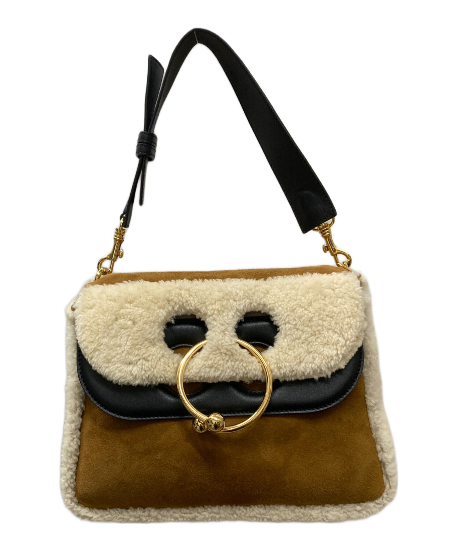 未使用 JW アンダーソン ミディアム ピアス レザー ショルダー バッグ 中古・古着通販】J.W.ANDERSON (ジェイダブリューアンダーソン) ピアス