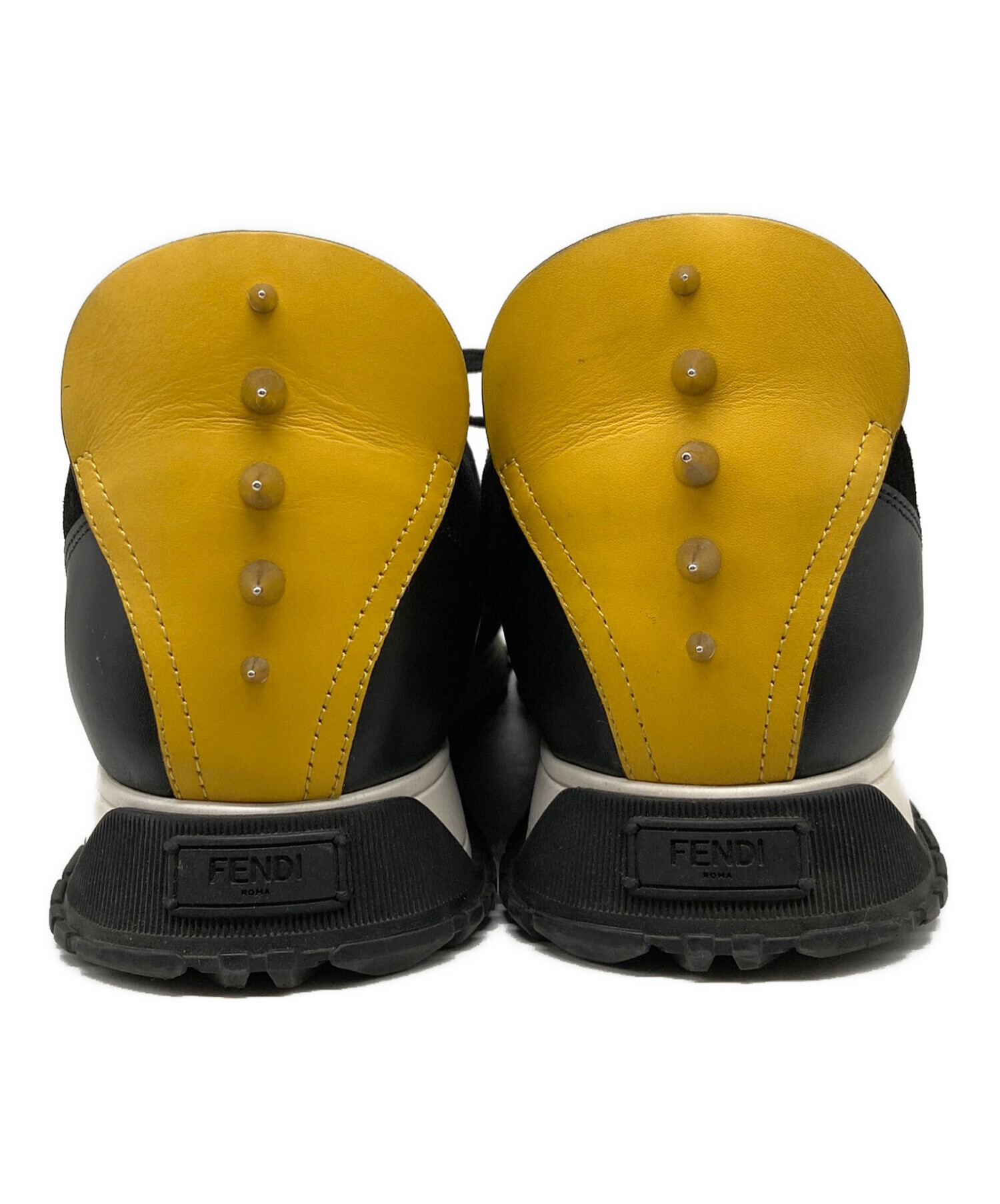中古・古着通販】FENDI (フェンディ) バグズアイ スタッズレザー