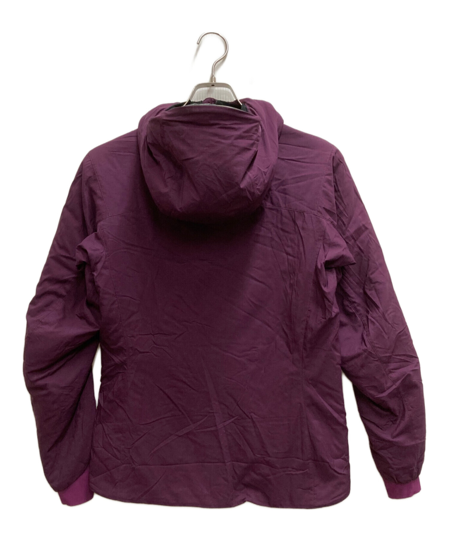 アークテリクス パープル　Sサイズ 中古・古着通販】ARC'TERYX (アークテリクス) ATOM SV HOODY パープル