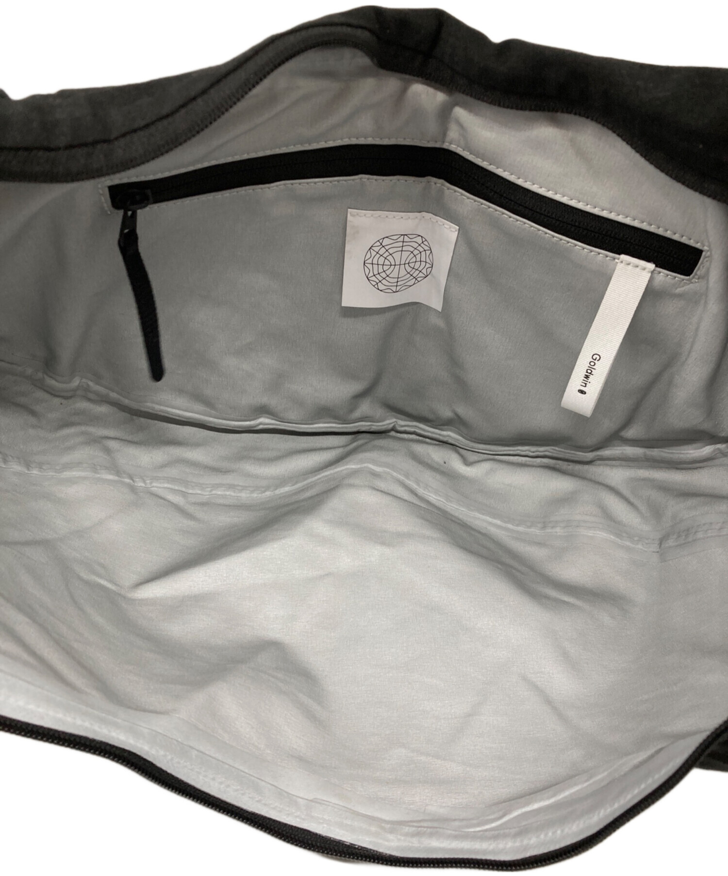 バッグ 24AW Goldwin 0 / Spiber HELICOID BAG XP 中古・古着通販】GOLDWIN 0 (ゴールドウイン ゼロ) Spiber HELICOID