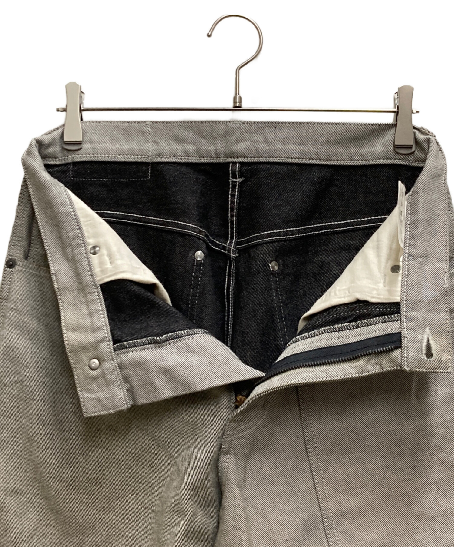 中古・古着通販】kudos (クードス) THREE LEGS DENIM TROUSERS グレー