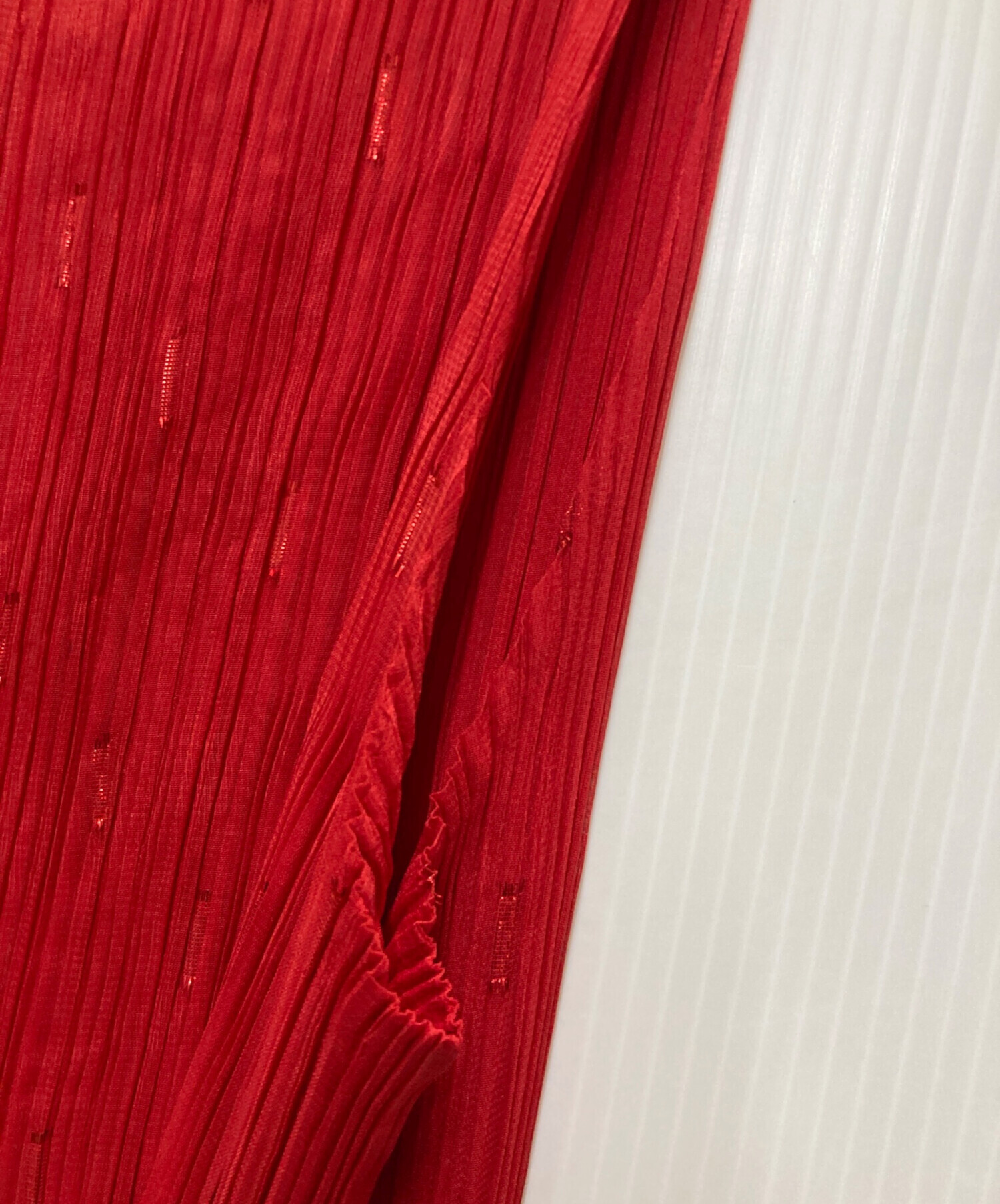 中古・古着通販】ISSEY MIYAKE (イッセイミヤケ) ラメ装飾プリーツ