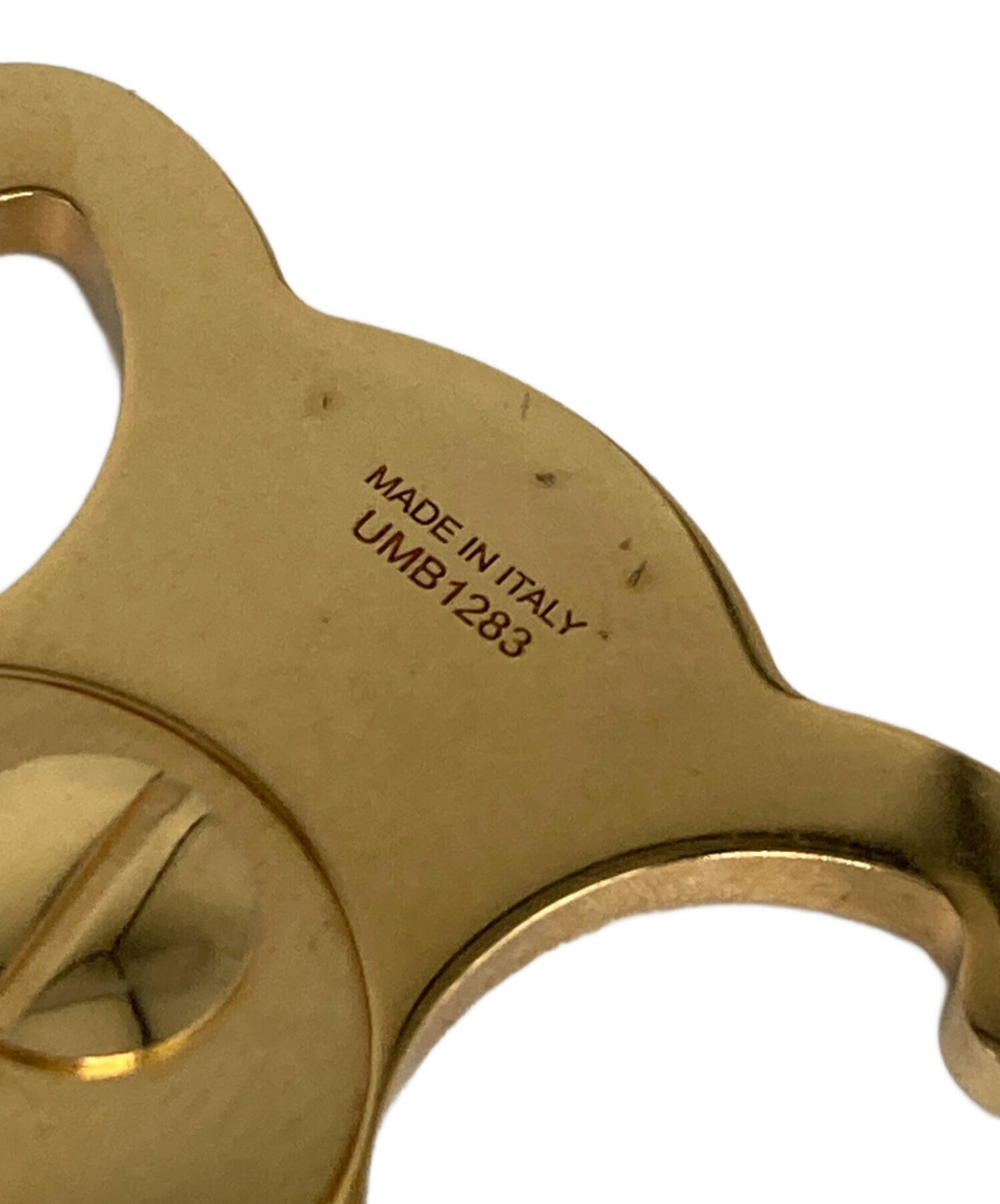 CELINE トリオンフ スナップヘアクリップ ゴールド 楽天市場】CELINE セリーヌ トリオンフ スナップ ヘアクリップ ヘア