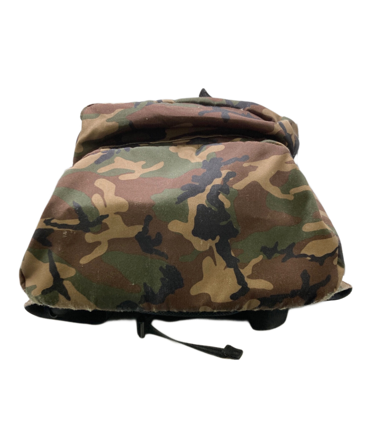 中古・古着通販】New Era (ニューエラ) カモフラデイバッグ グリーン 