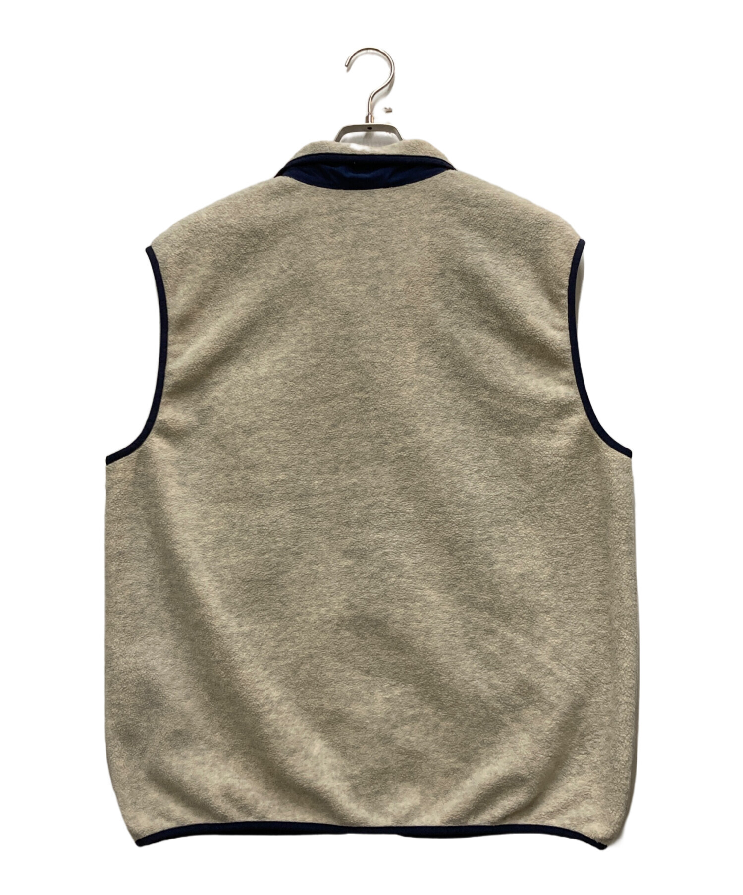 【美品中古】パタゴニア　メンズ　ベスト　ベージュ 中古・古着通販】Patagonia (パタゴニア) シンチラ・ベスト ベージュ