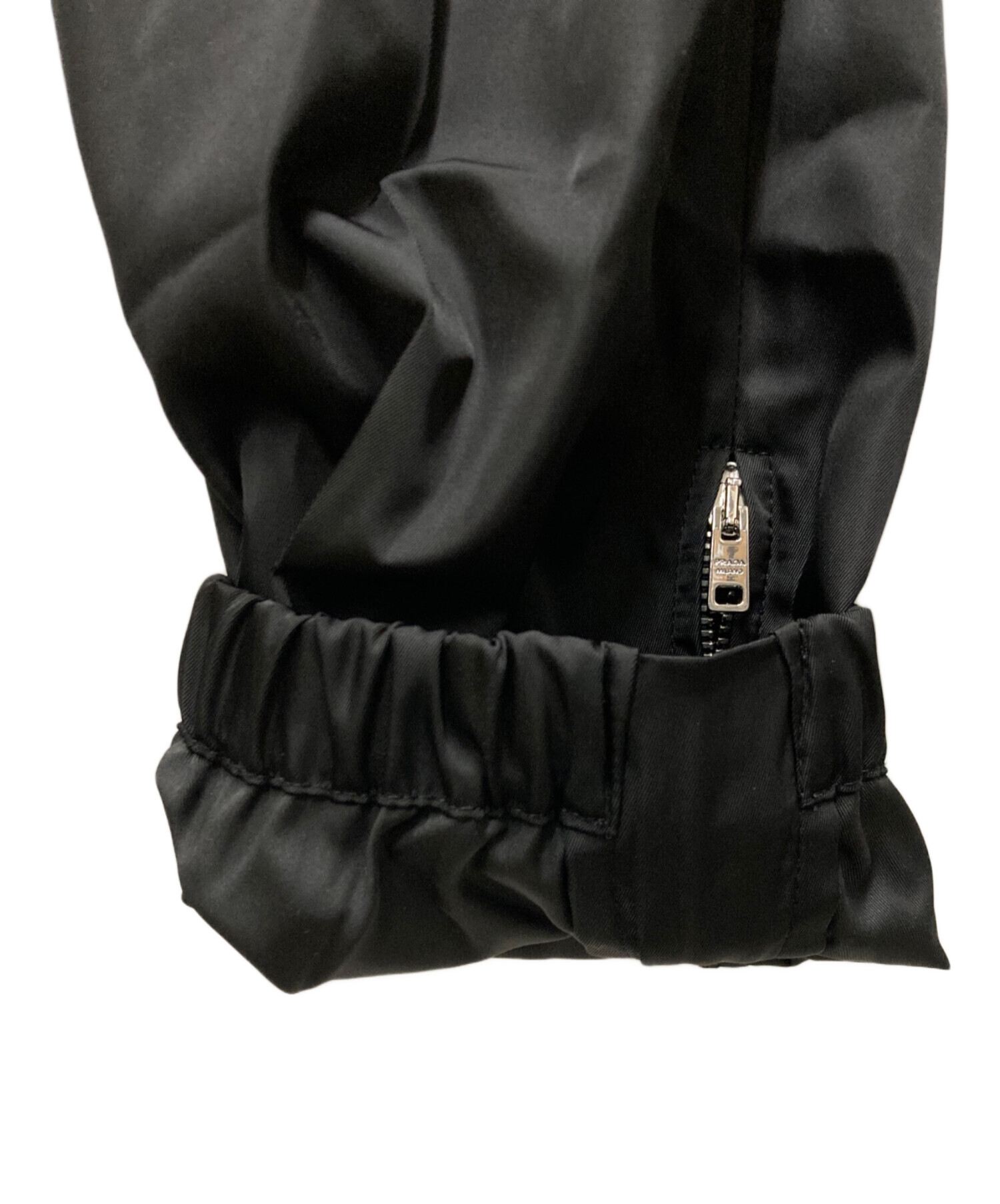 中古・古着通販】PRADA (プラダ) RE-NYLON パンツ ブラック サイズ:38