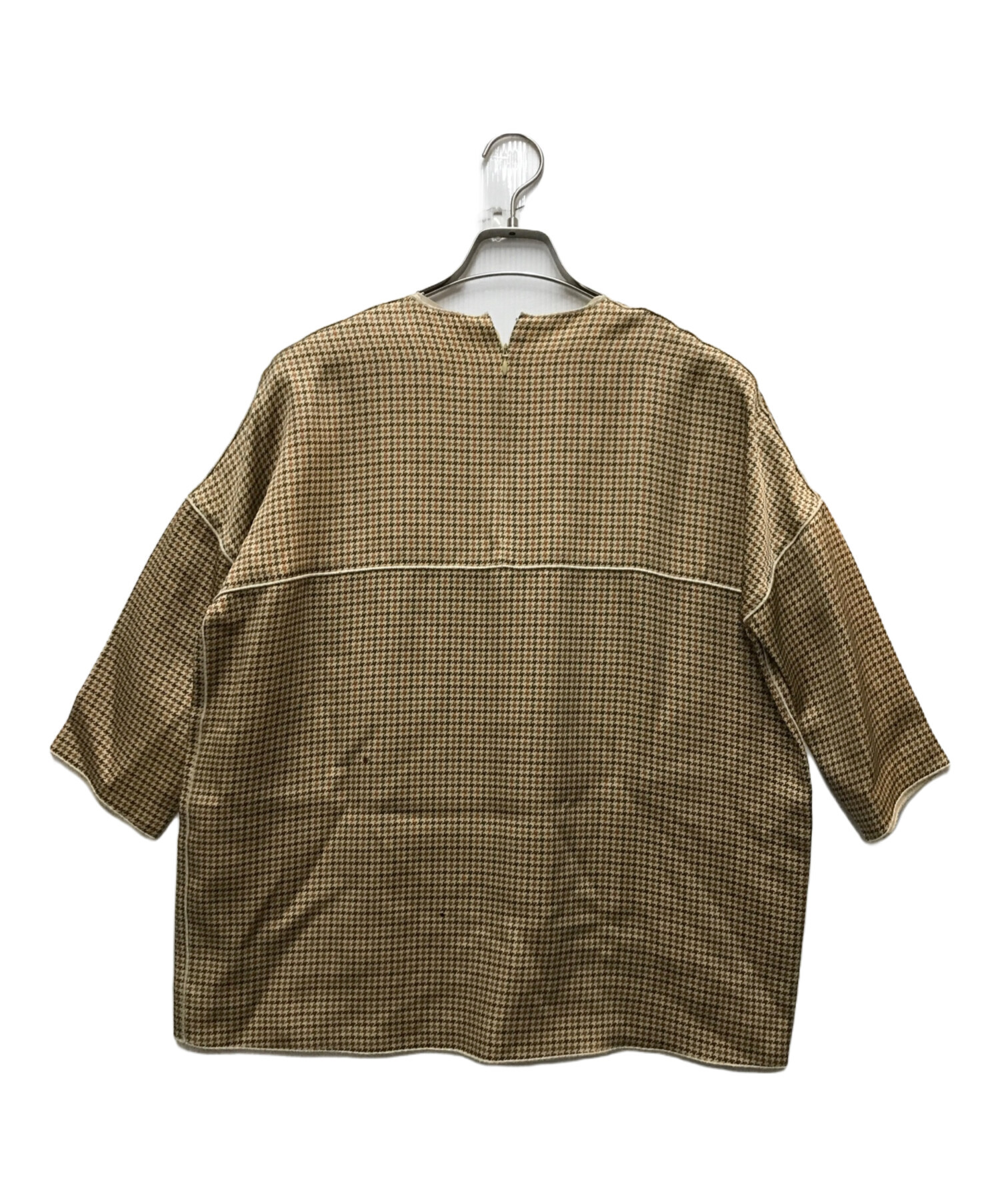 CELINE セリーヌ ブラウス 34(XXS位) ベージュ(総柄) 【古着】【中古】 4501824E0034_m1_a001.jpg