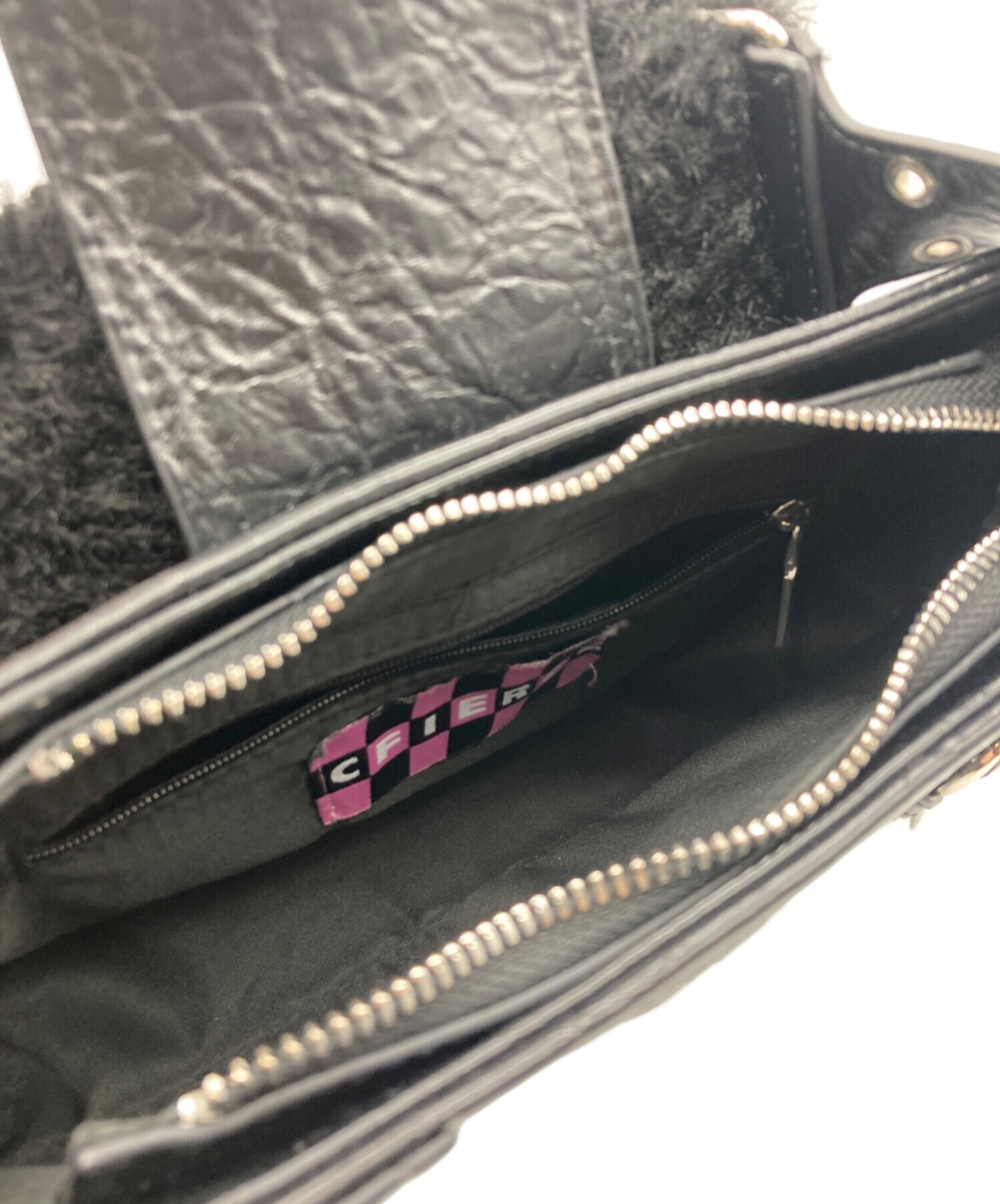 中古・古着通販】CFIERCE (フィアス) 猫ぬいショルダーバッグ ブラック 