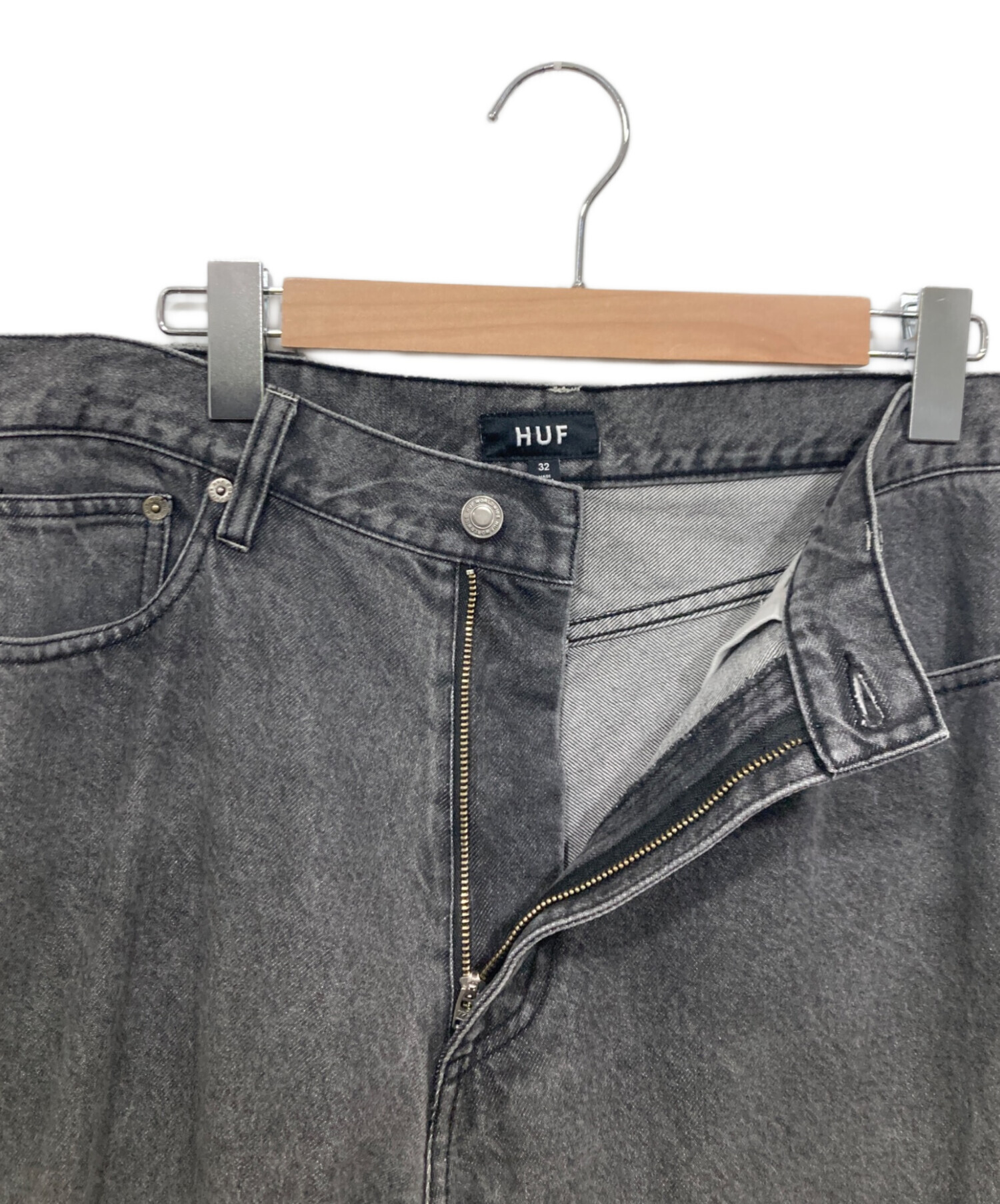 中古・古着通販】HUF (ハフ) デニムパンツ ブラック サイズ:32