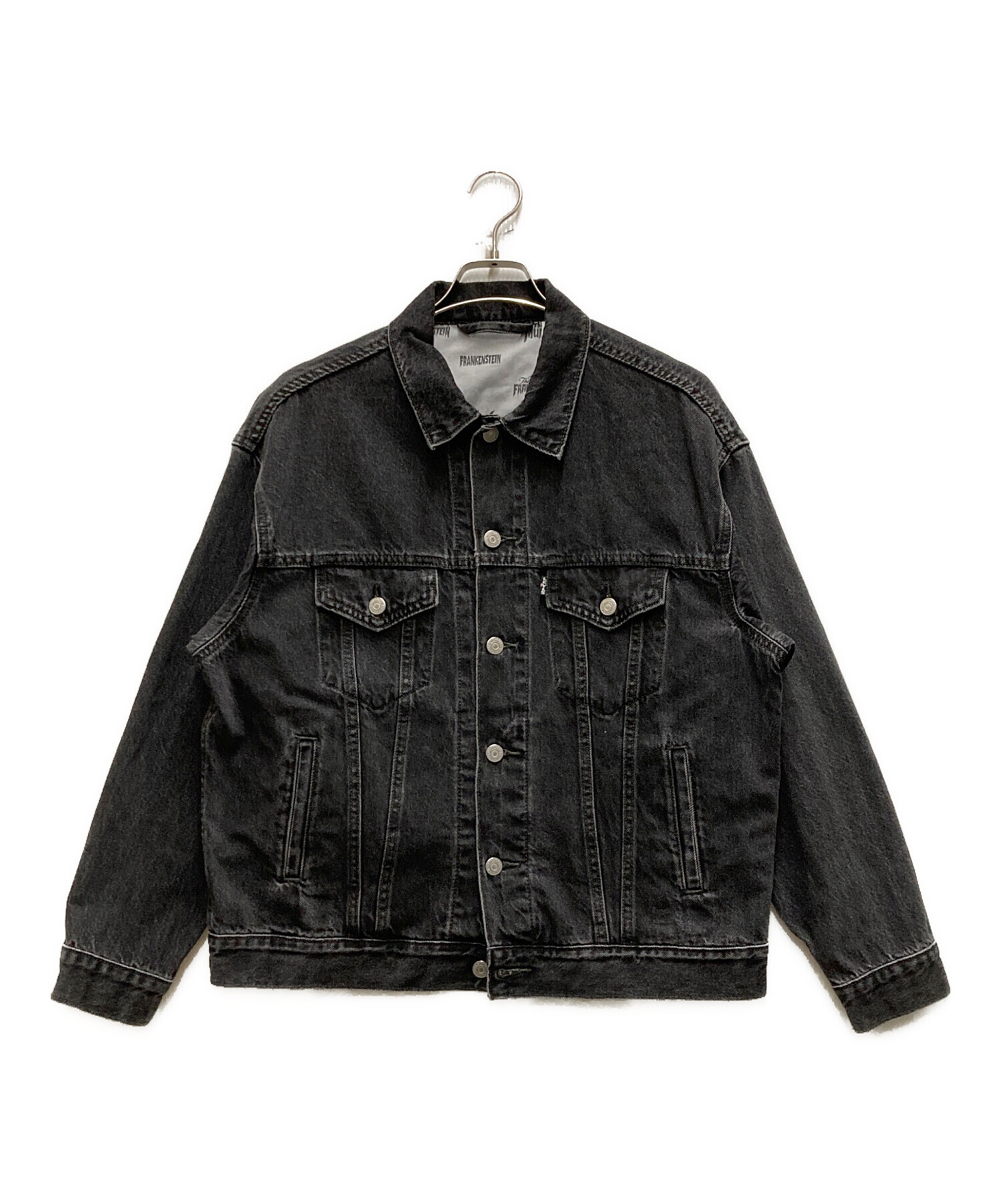 Levi's Universal Monsters ブラックデニムジャケット 中古・古着通販】LEVI'S (リーバイス) UNIVERSAL MONSTERSデニム