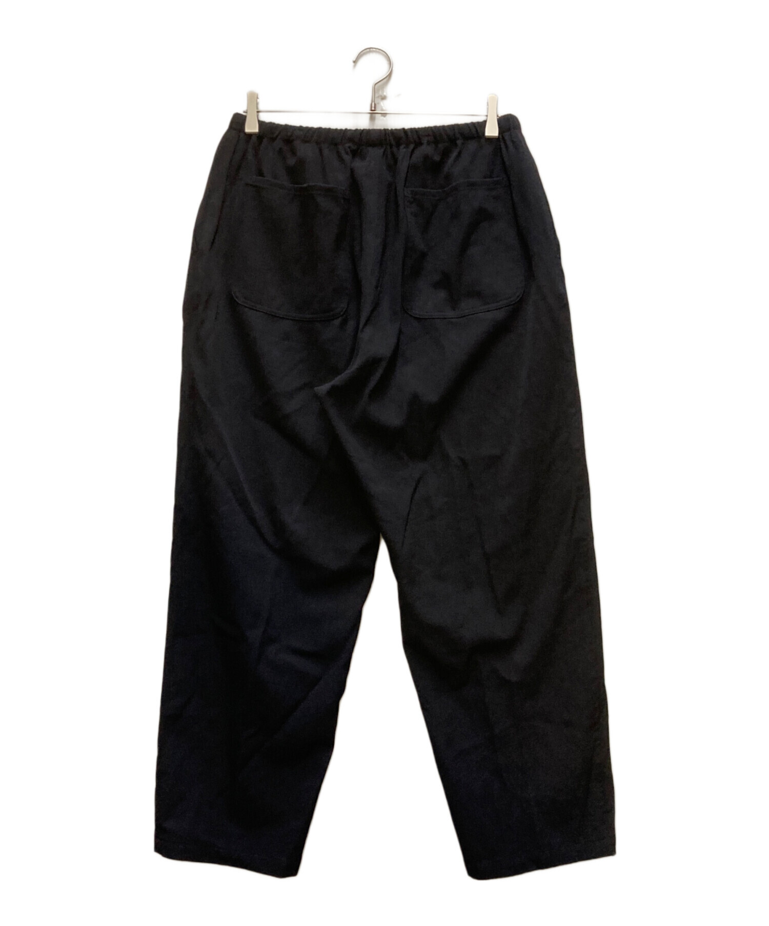 stp COMOLI ウールギャバドローストリングパンツ 中古・古着通販】COMOLI (コモリ) ウールギャバドローストリングパンツ