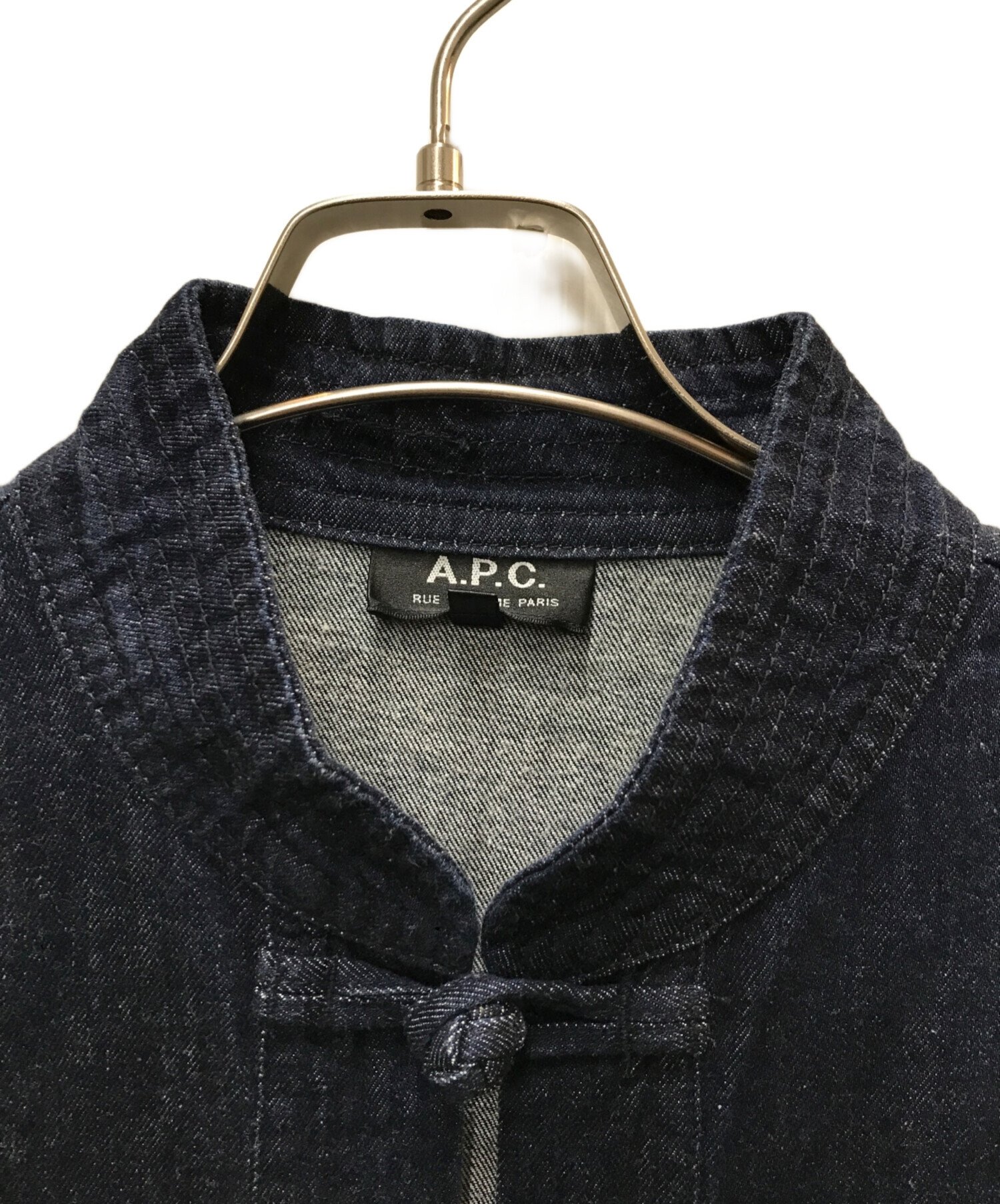 中古・古着通販】A.P.C. (アーペーセー) デニムチャイナジャケット 中古・古着通販】A.P.C. (アーペーセー) デニムチャイナジャケット
