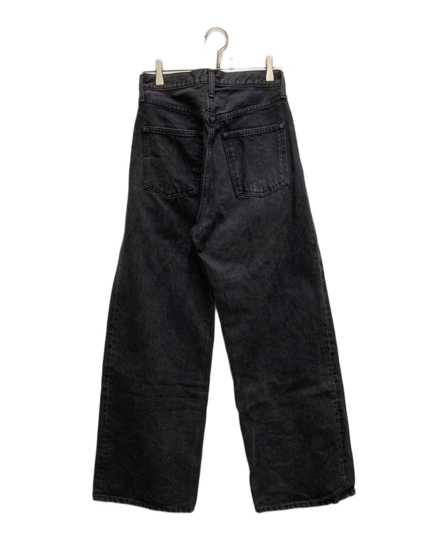 中古・古着通販】HYKE (ハイク) タックワイドデニムパンツ ブラック