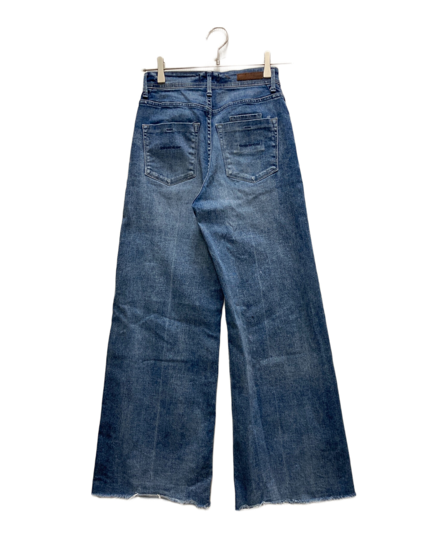 中古・古着通販】YANUK (ヤヌーク) ワイドフレア ブルー サイズ:24 