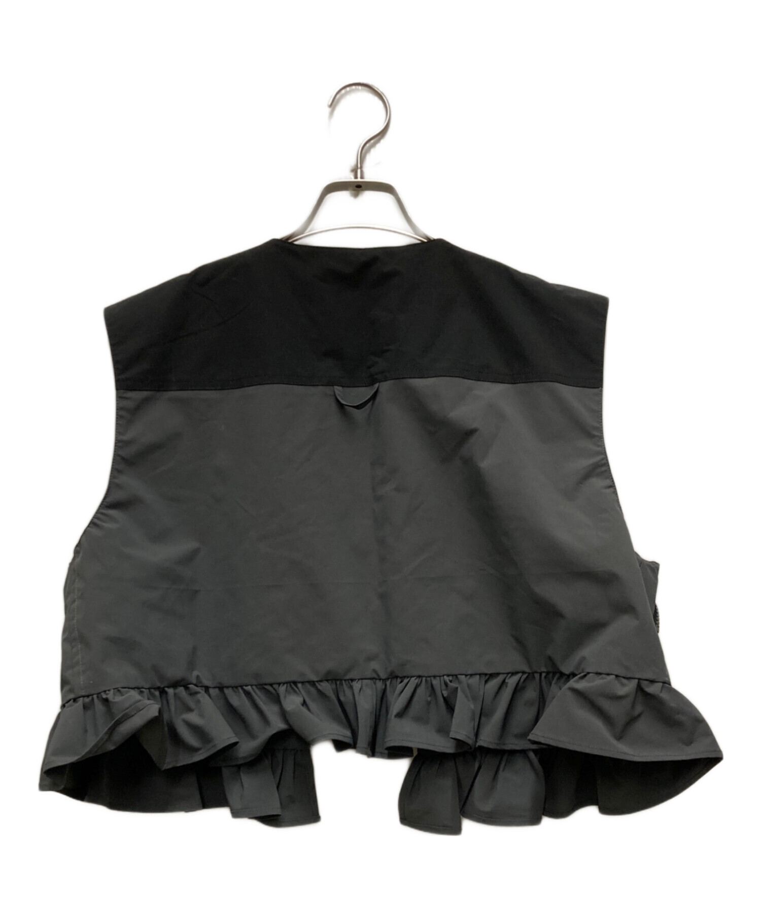 完売品　NON TOKYO MULTI POCKET フリルベスト グレー 中古・古着通販】NON TOKYO (ノントーキョー) MULTIPOCKET FRILLVEST