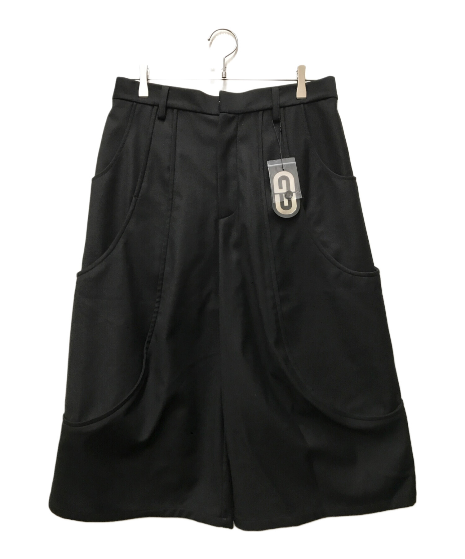 中古・古着通販】GOAT ESSENCE (ゴートエッセンス) TUCK WIDE SHORTS