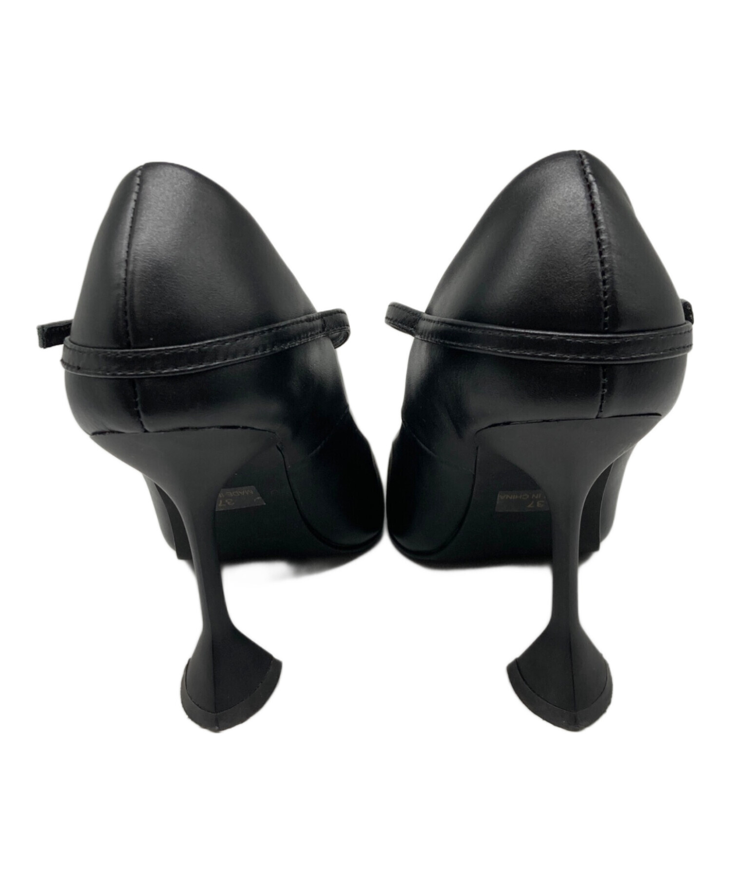 中古・古着通販】POOLDE (プールデ) Belted Horn Pumps ブラック