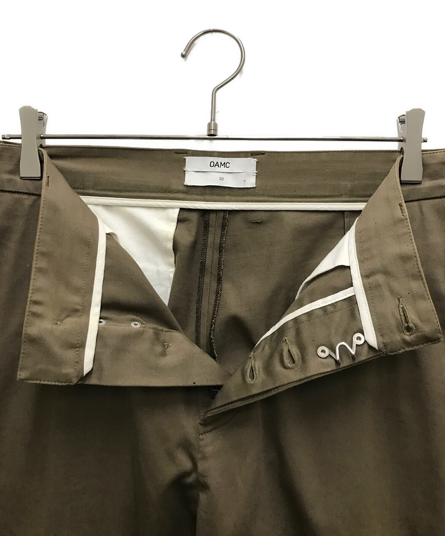 中古・古着通販】OAMC (オーエーエムシー) 切替パンツ カーキ サイズ