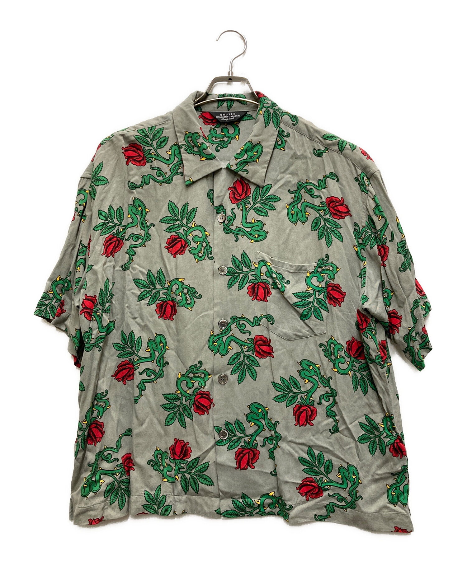 トップス UNUSED Rose Pattern Short-Sleeve Shirt 中古・古着通販】UNUSED (アンユーズド) Rose Pattern Short-Sleeve