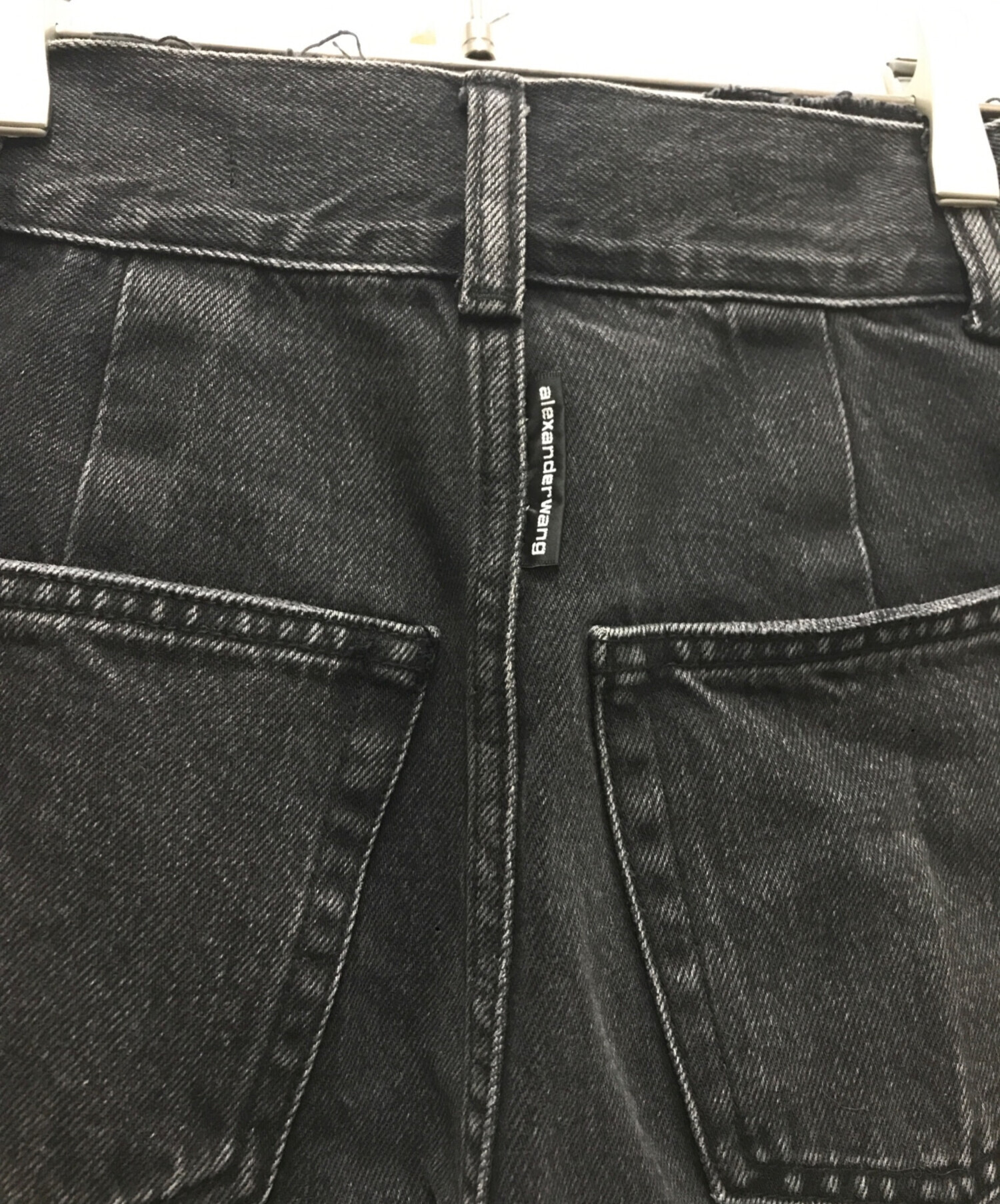 alexander wang ベルテッド ショートデニムパンツ ブラック系 中古・古着通販】ALEXANDER WANG (アレキサンダー・ワン) ベルテッド