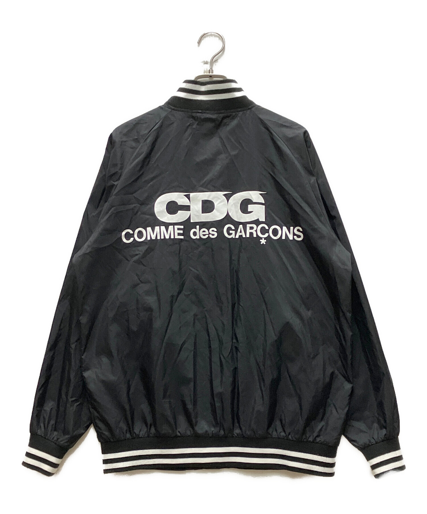 中古・古着通販】CDG (シーディージー) バックロゴナイロンスタジャン
