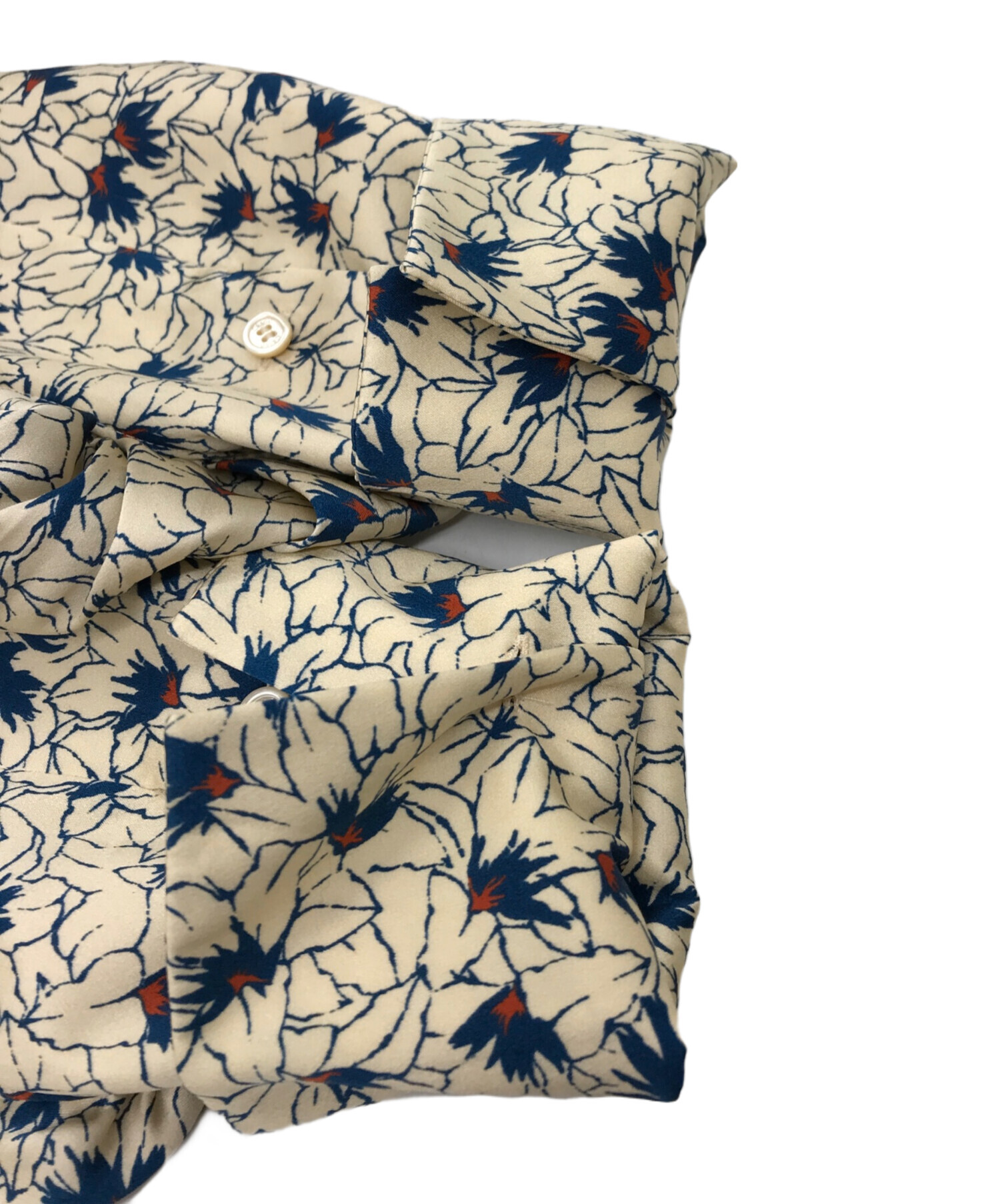 Chloe バルーン袖 シルク　ブラウス　絹　クロエ　ヴィンテージ　生成り Chloe バルーン袖 シルク ブラウス 絹 クロエ ヴィンテージ 生成り