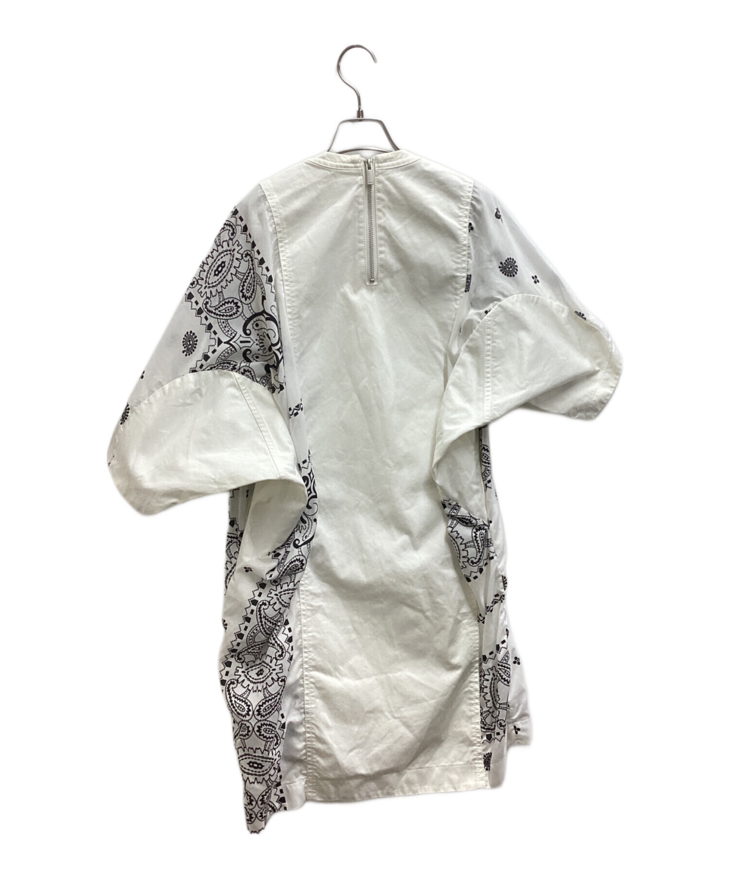 タグ付き sacai 22SS ベルテッド サテントリム ペイズリー