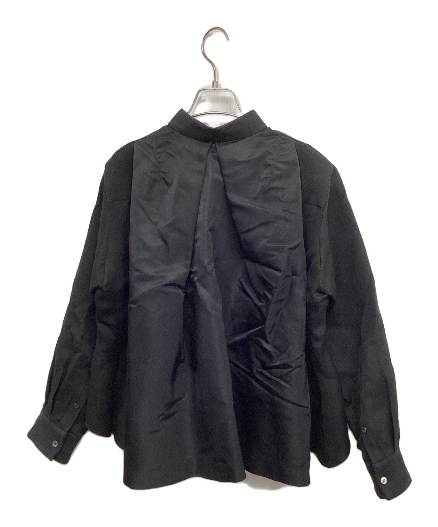 【クリーニング済】sacaiレース付き長袖シャツ/ブラック・黒 クリーニング済】sacaiレース付き長袖シャツ/ブラック・黒