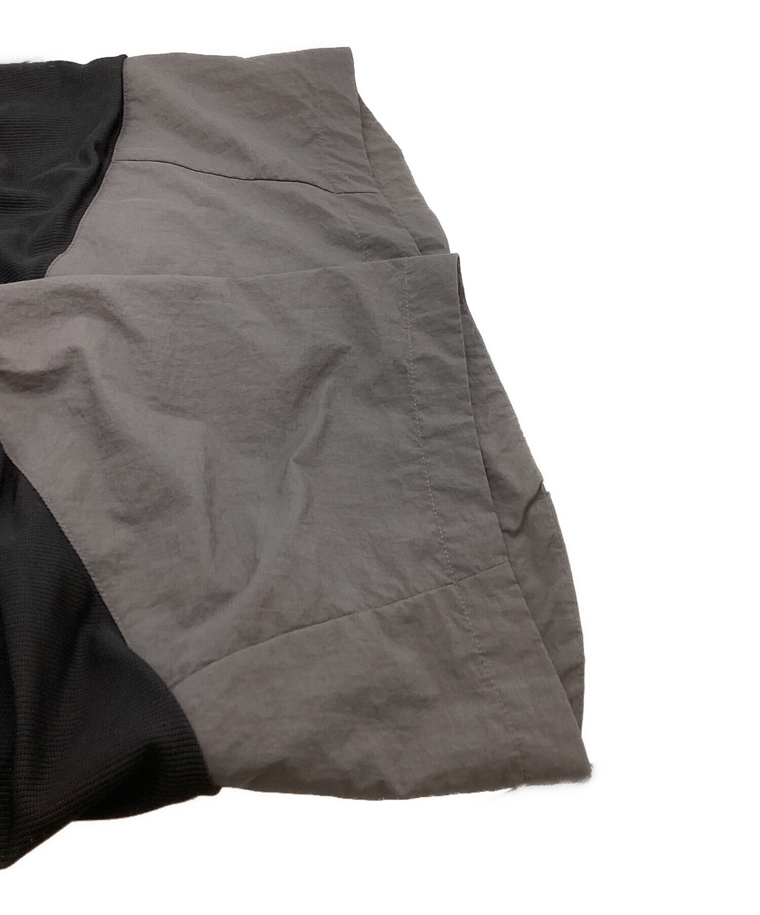 中古・古着通販】NUMQUAM (ヌンクアム) gear tech flare 中古・古着通販】NUMQUAM (ヌンクアム) gear tech flare