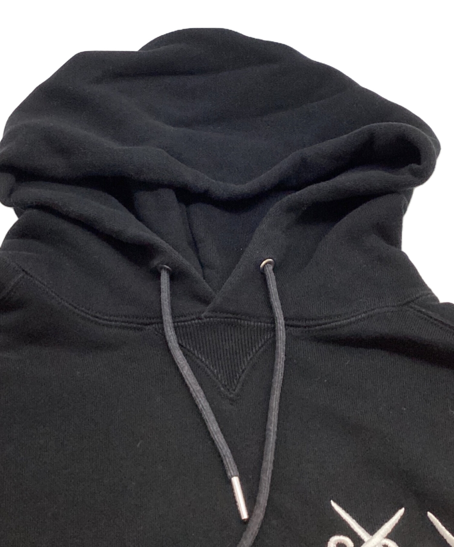 中古・古着通販】sacai (サカイ) KAWS (カウズ) Embroidery Hoodie 21