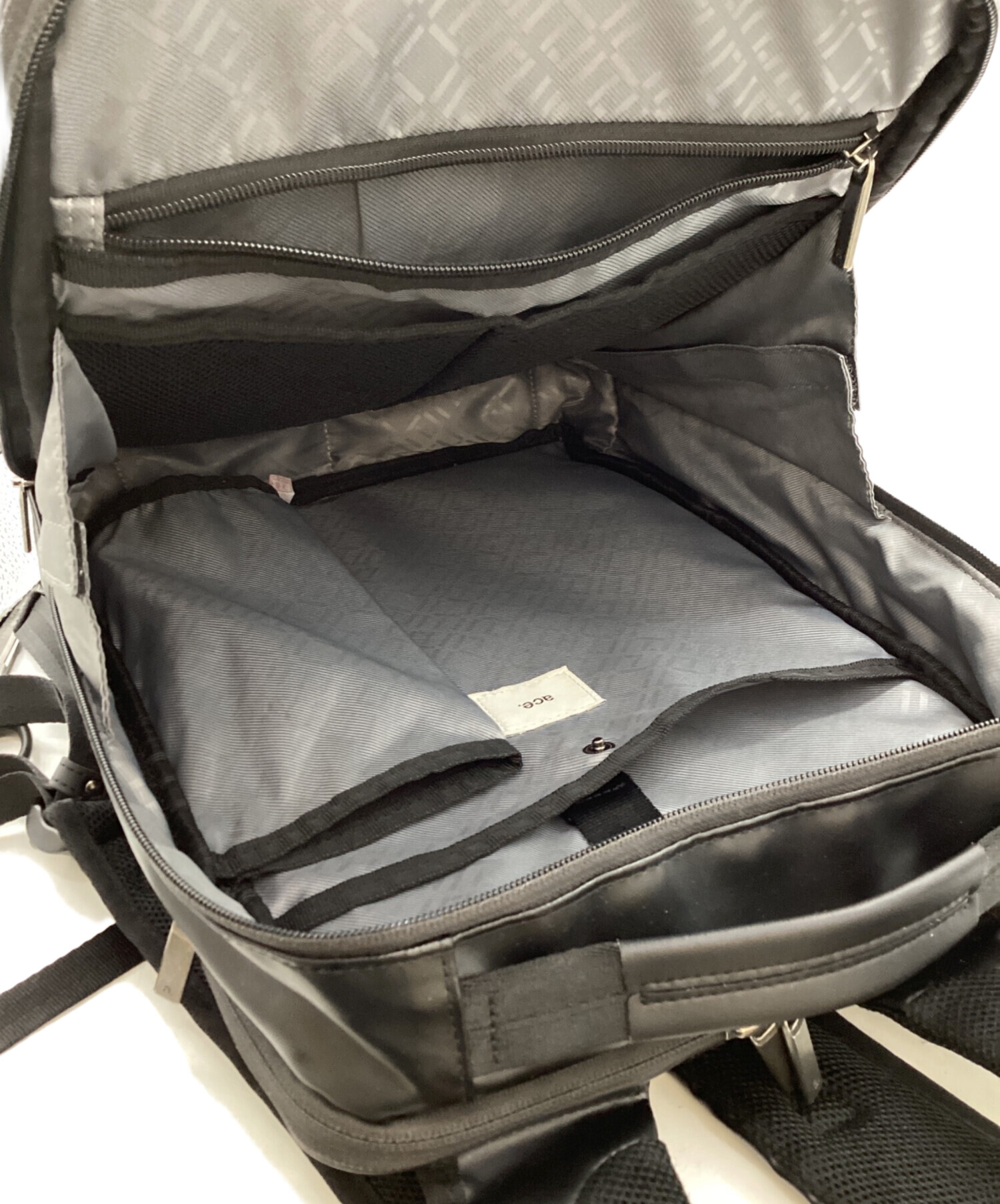 うさたり11/22 中古・古着通販】ACE (エース) ビジネスリュック ガジェタブル