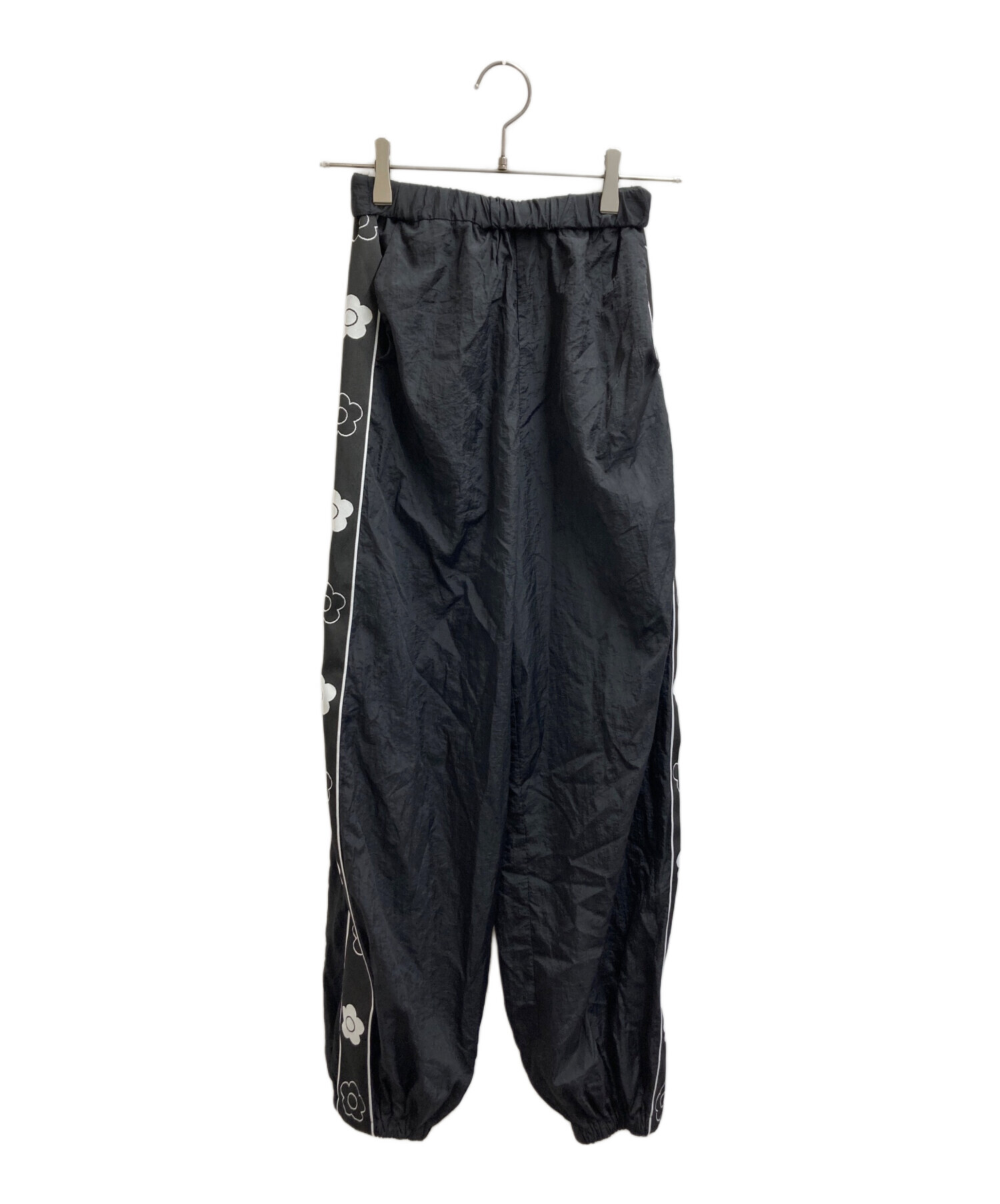 大人気完売！マリークワント 新作 デイジーラインパンツ新品未使用 MARY QUANT パンツ マリークワント mary quant デイジーライン