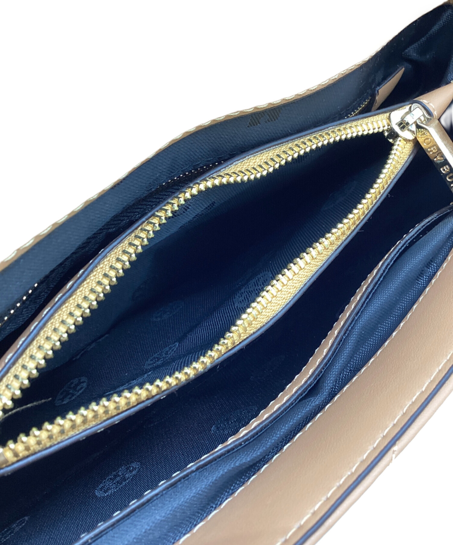 中古・古着通販】TORY BURCH (トリーバーチ) Kira Chevron Small 
