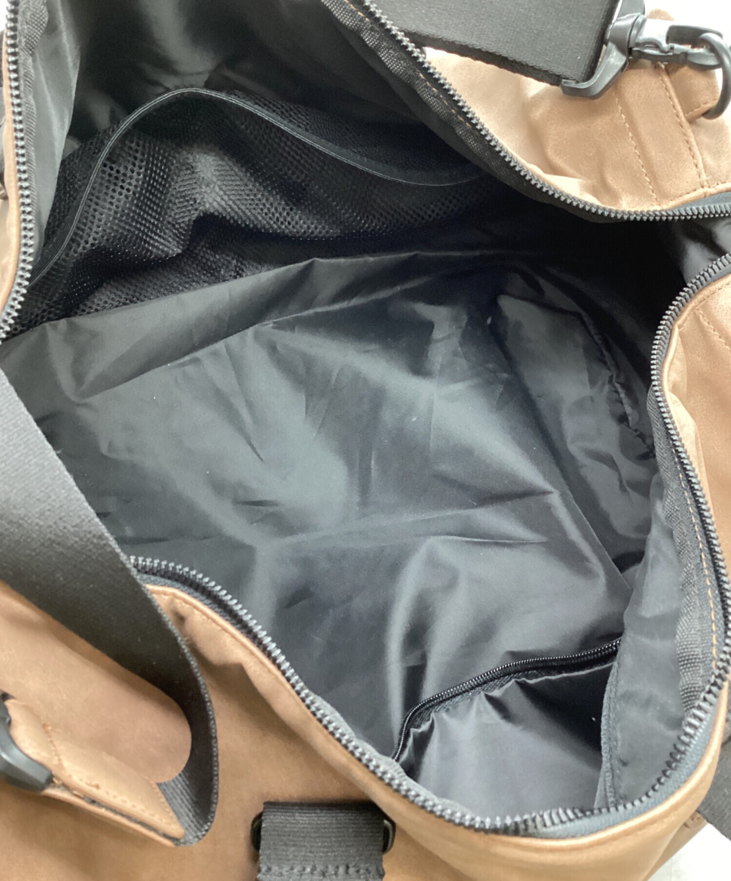 中古・古着通販】adidas (アディダス) シューズポケット付き 合成皮革