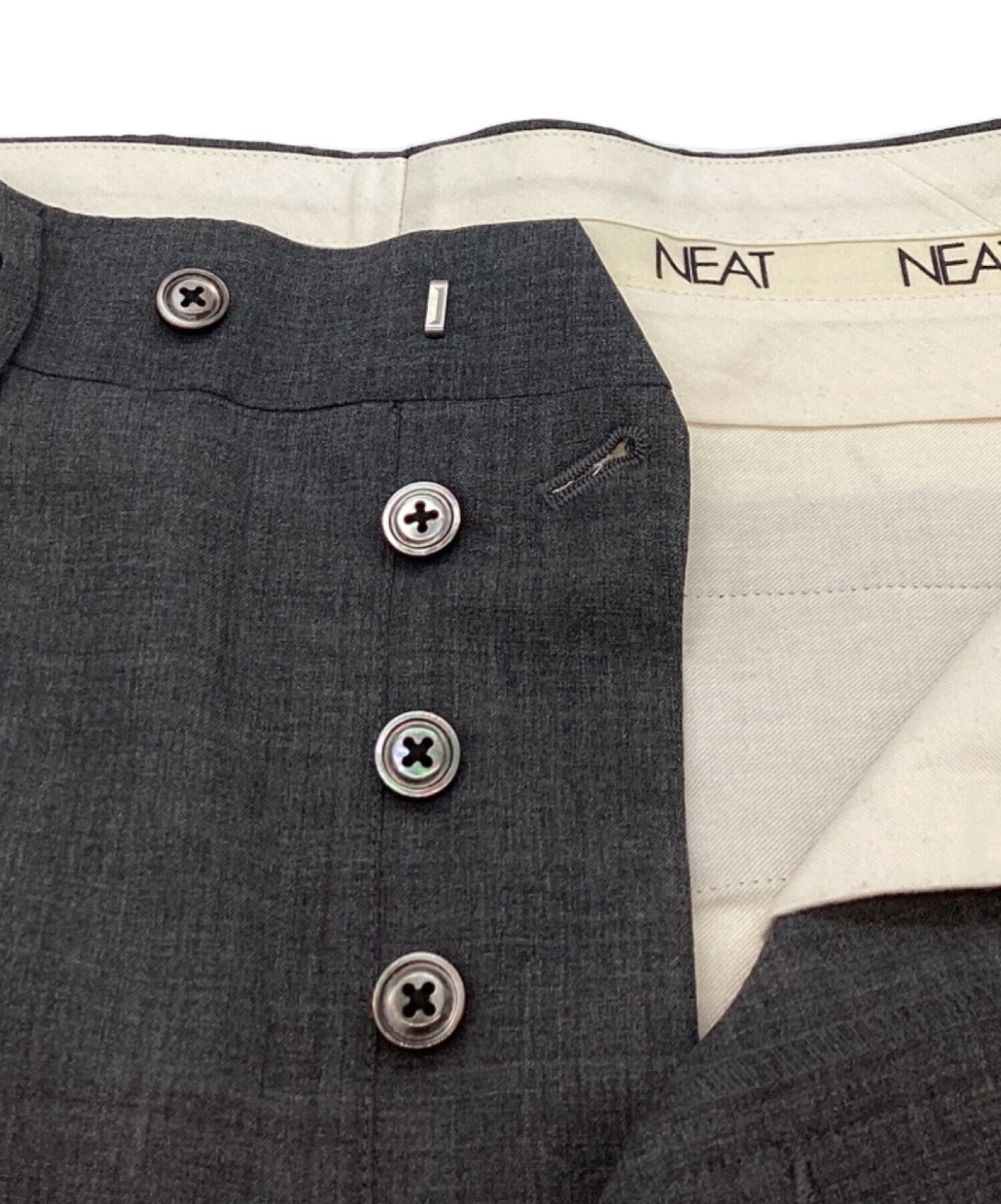 中古・古着通販】NEAT (ニート) 2タックウールパンツ グレー サイズ:44