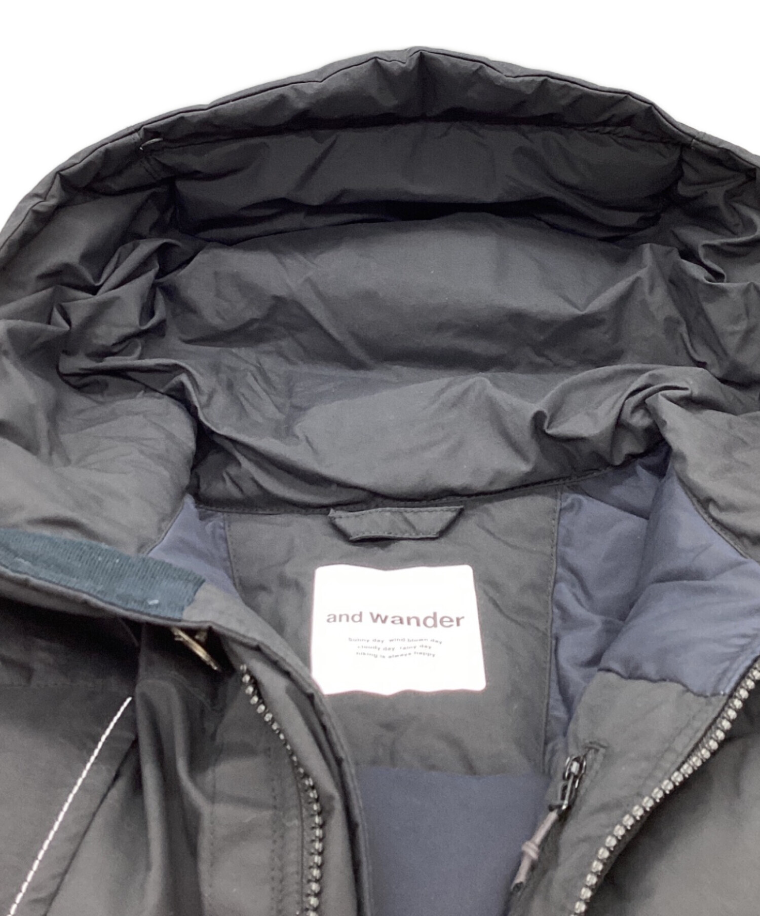 中古・古着通販】and wander (アンドワンダー) TOUGH DOWN COAT 中古・古着通販】and wander (アンドワンダー) TOUGH DOWN COAT