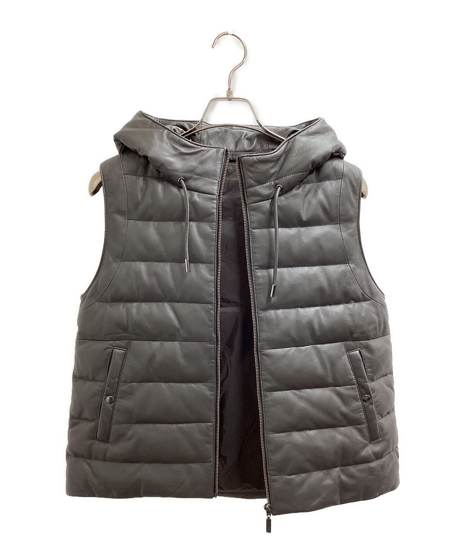 中古・古着通販】MOTOMACHI Zelal Soft Lamb Leather Hooded Down Vest 