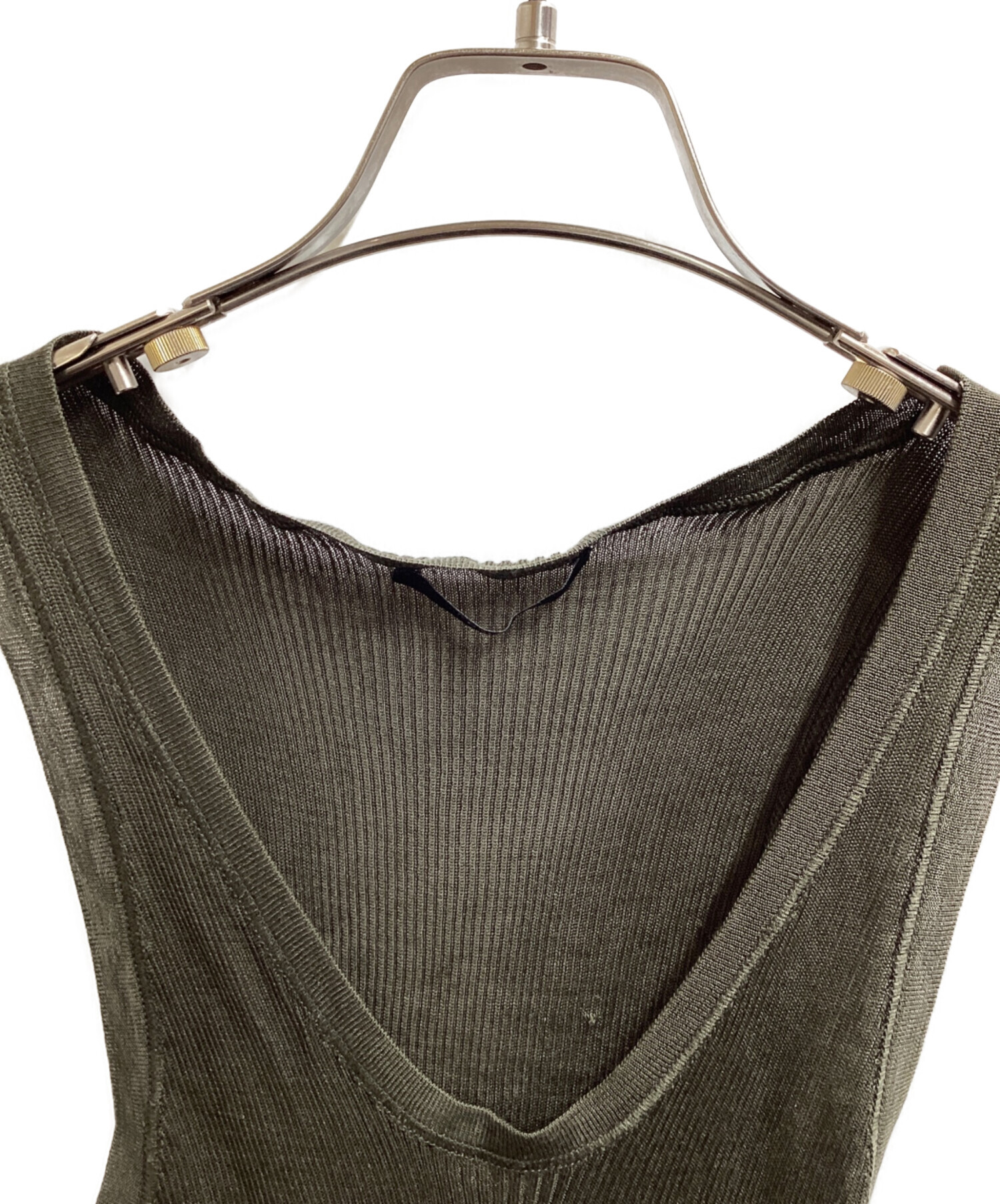 GUCCI ノースリーブトップス 中古・古着通販】GUCCI (グッチ) ノースリーブニット / 107593 28012