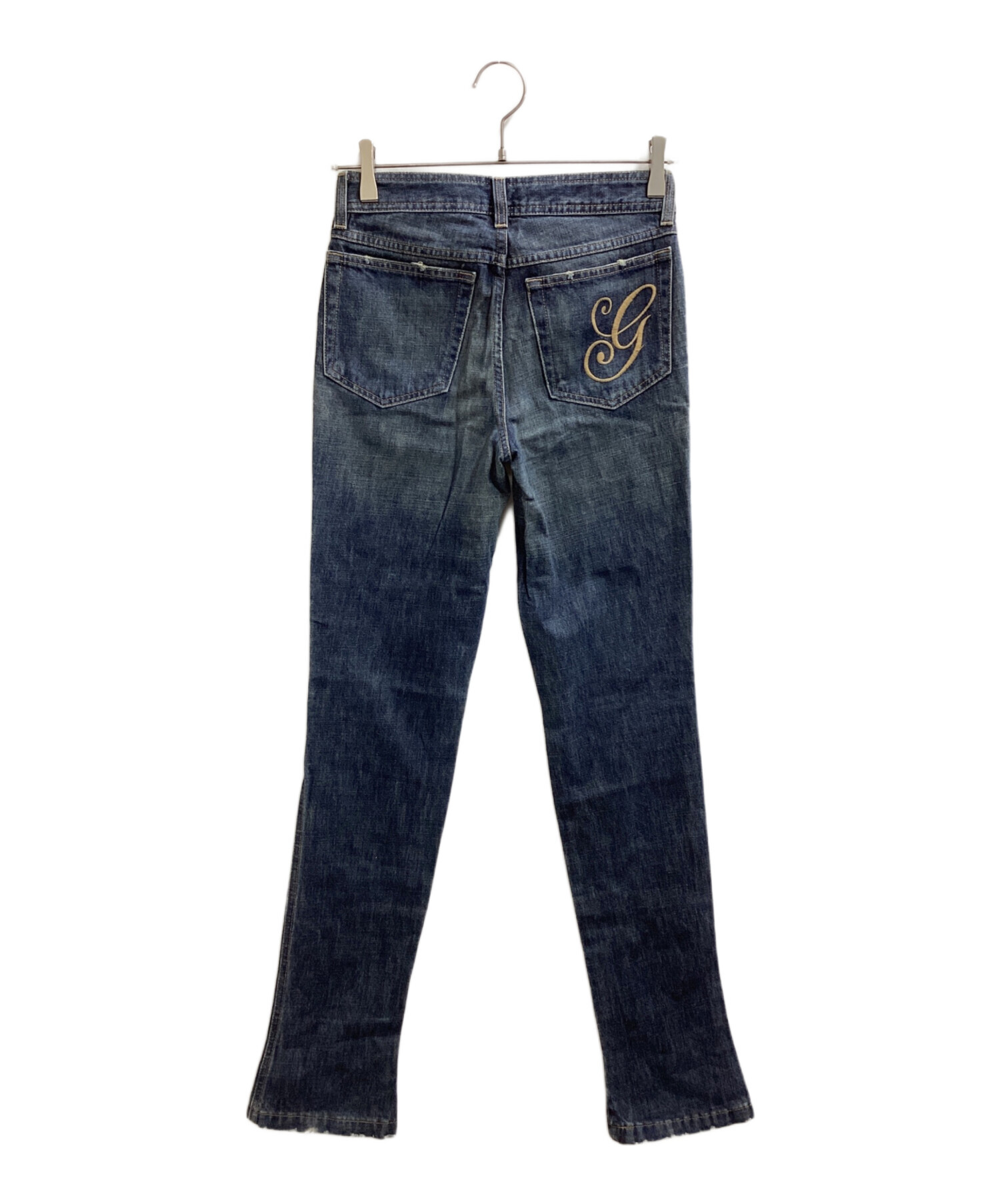 Gucci ブラックデニム スキニー LOVED 刺繍 GUCCI（グッチ）の「Gucci - バタフライ刺繍 スキニージーンズ - women