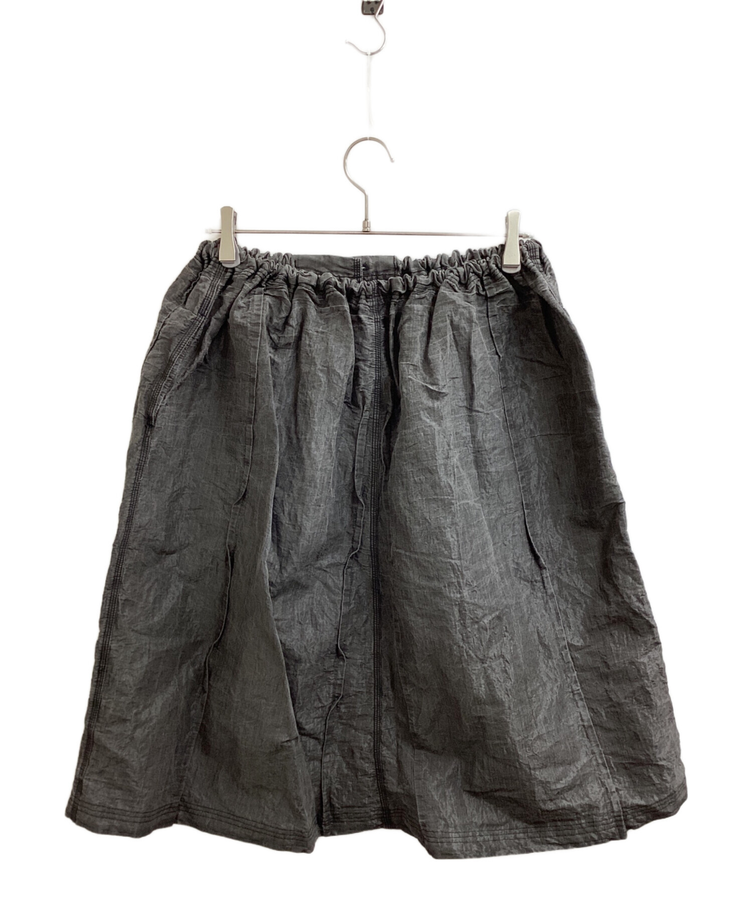 中古・古着通販】ISSEY MIYAKE Cotton-nylon blend button skirt gray