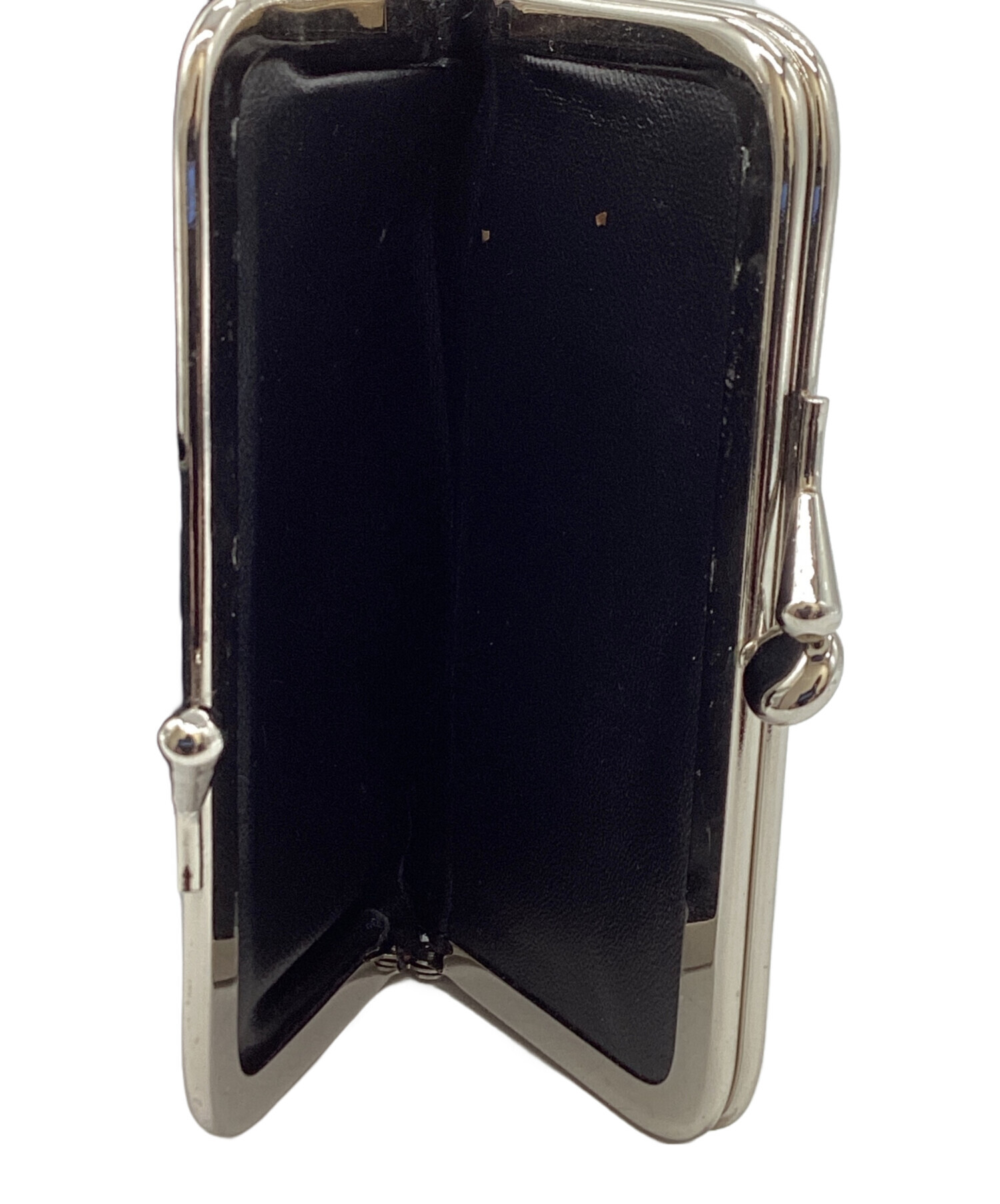 Y's ブラックレザーがま口財布 ストラップ付き 中古・古着通販】Y's (ワイズ) GLOSSY SMOOTH LEATHER SMALL WALLET