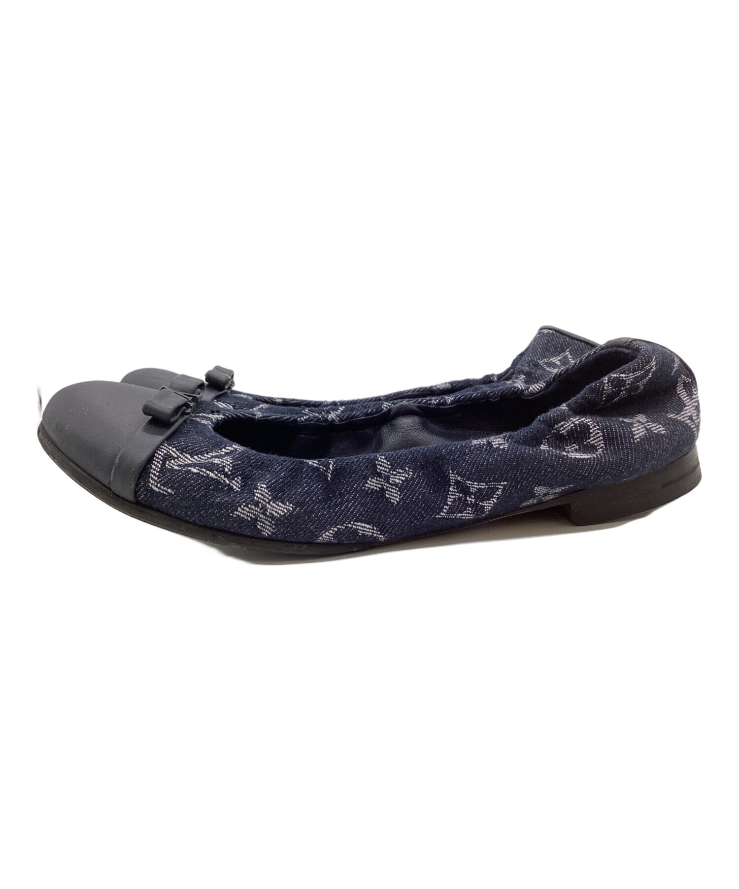 靴 Louis Vuitton Denim Ballet Shoes バレエ Louis Vuitton Denim Ballet Shoes ルイ・ヴィトン」がデニム