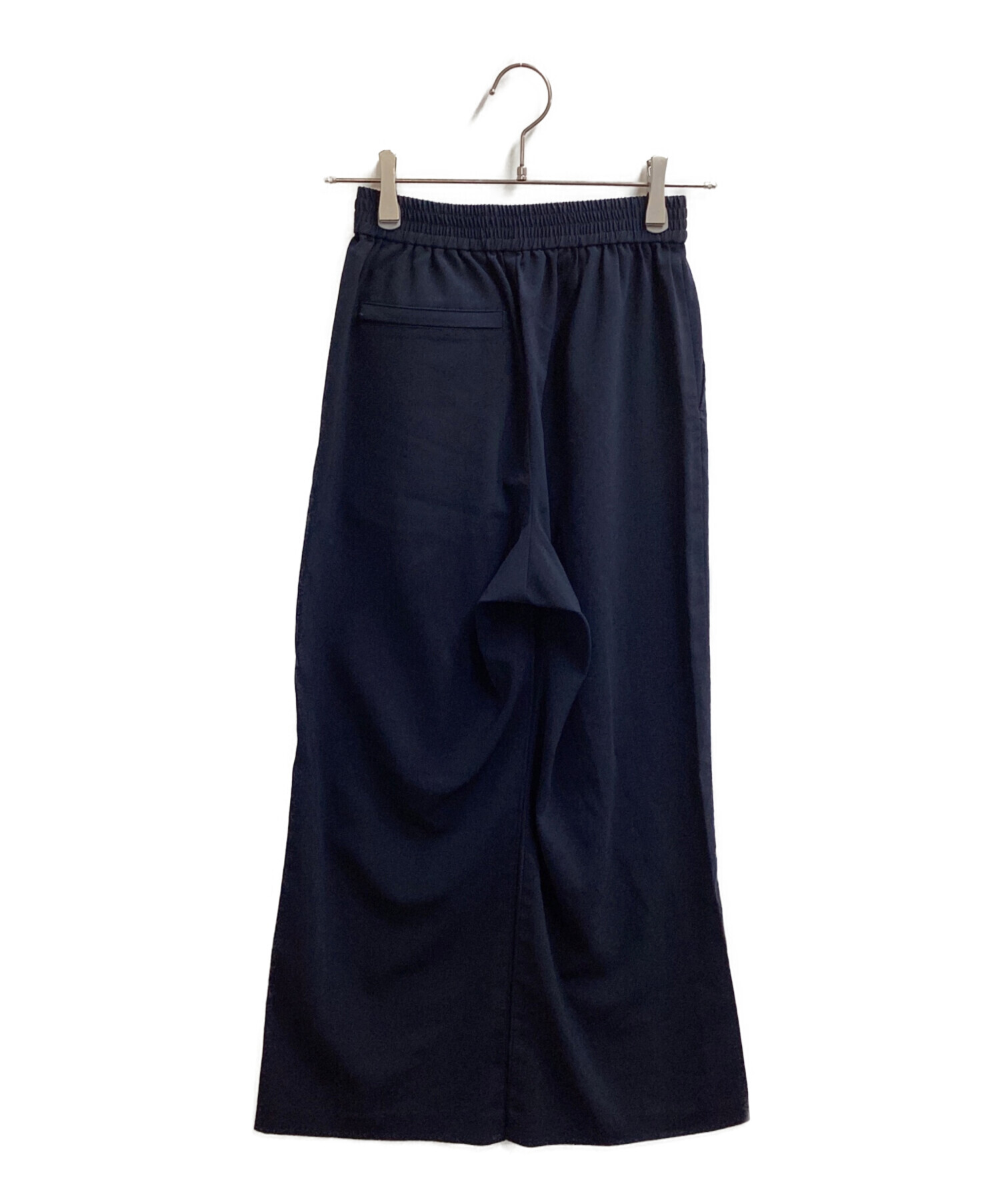HYKE ネイビー ストレートパンツ サイズ1 中古・古着通販】HYKE (ハイク) STRETCH WIDE LEG PANTS / 222-13190