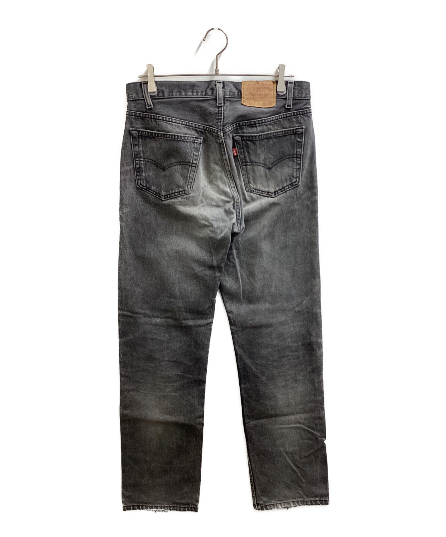 90s USA製 Levi's 501 W40 ダメージ 552工場 雰囲気系 中古・古着通販】LEVI'S (リーバイス) 90s 後染め 501デニムパンツ