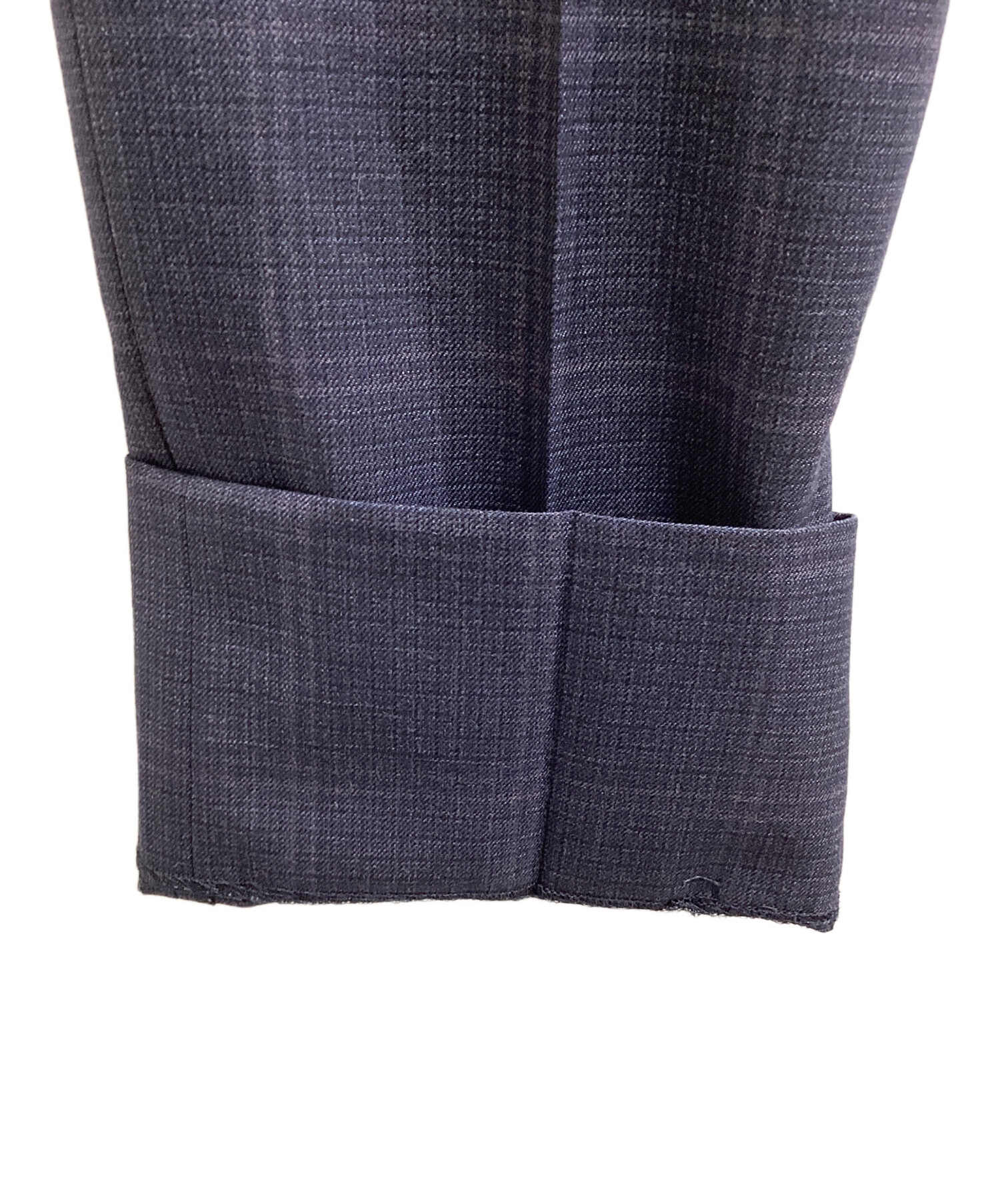 中古・古着通販】GUCCI (グッチ) チェック1タックスラックス ネイビー
